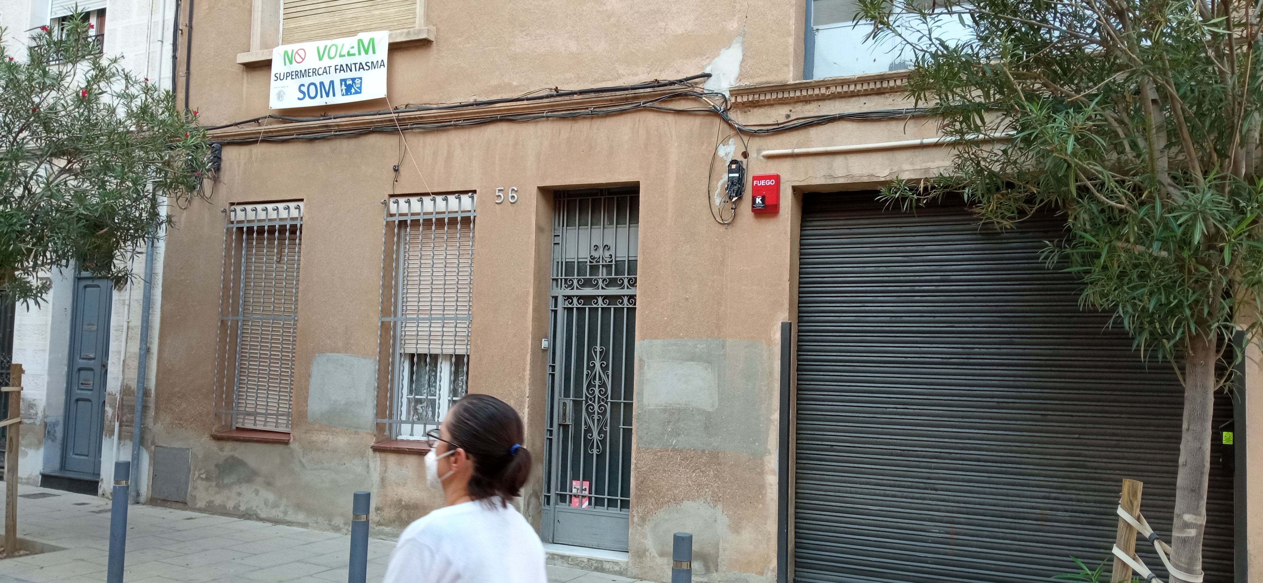 Manifestación en les Corts este martes contra un supermercado-fantasma