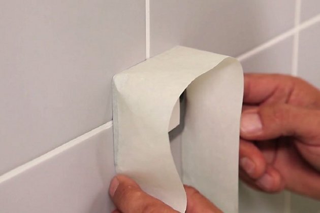 Pintura per a ceràmica de bany i cuina de Leroy Merlin2