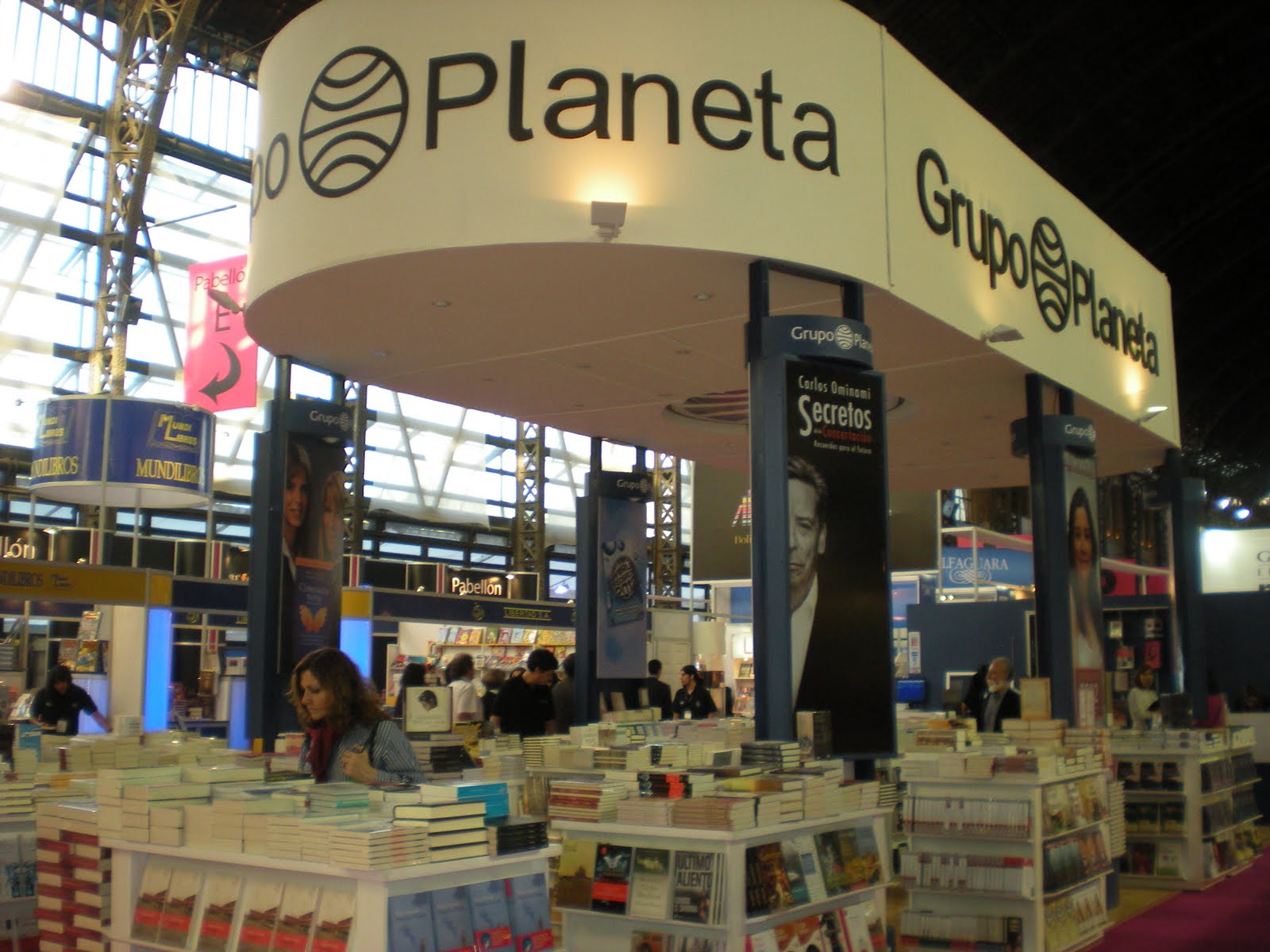 Planeta negocia la venda de la filial francesa Editis per 900 milions