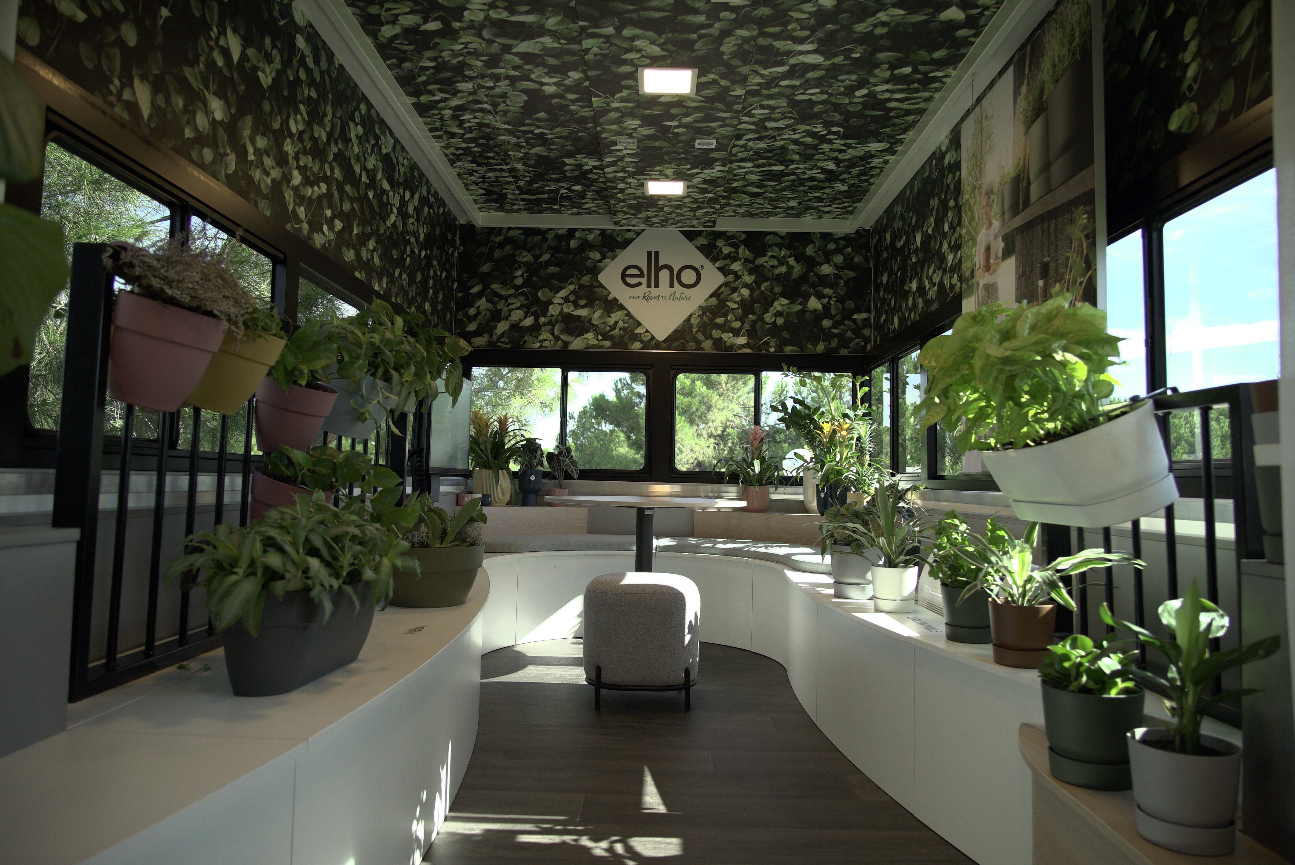 ElhoBus (2) ElhoBus (2)