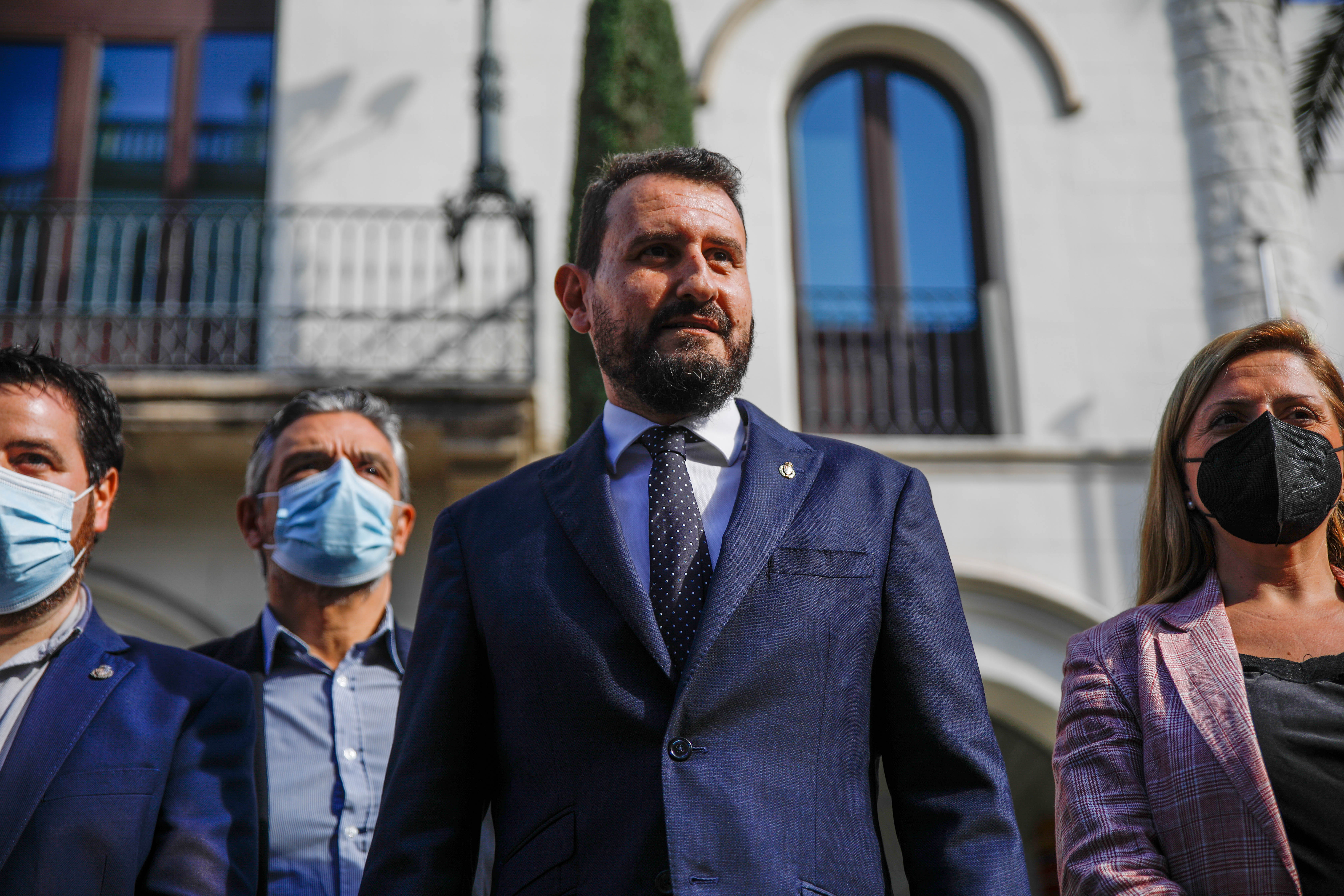 Qui és el futur alcalde de Badalona, Rubén Guijarro?