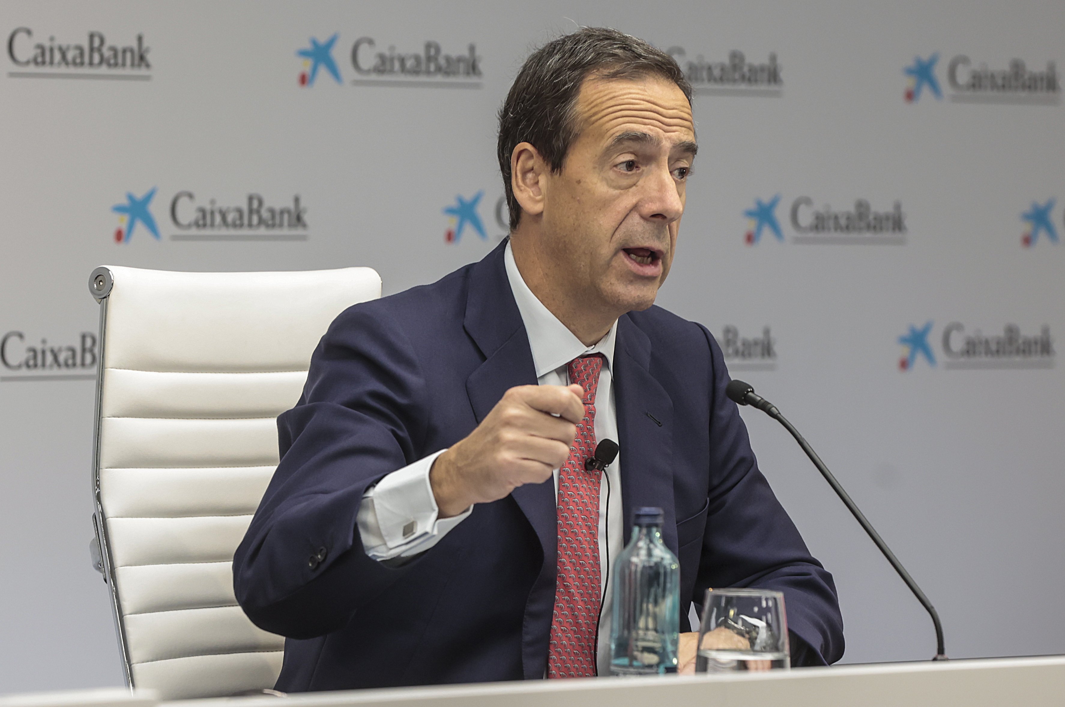 CaixaBank reclama una reforma laboral "consensuada y perdurable"
