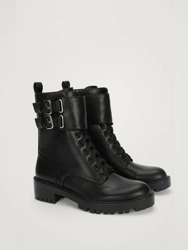 Botas parfois