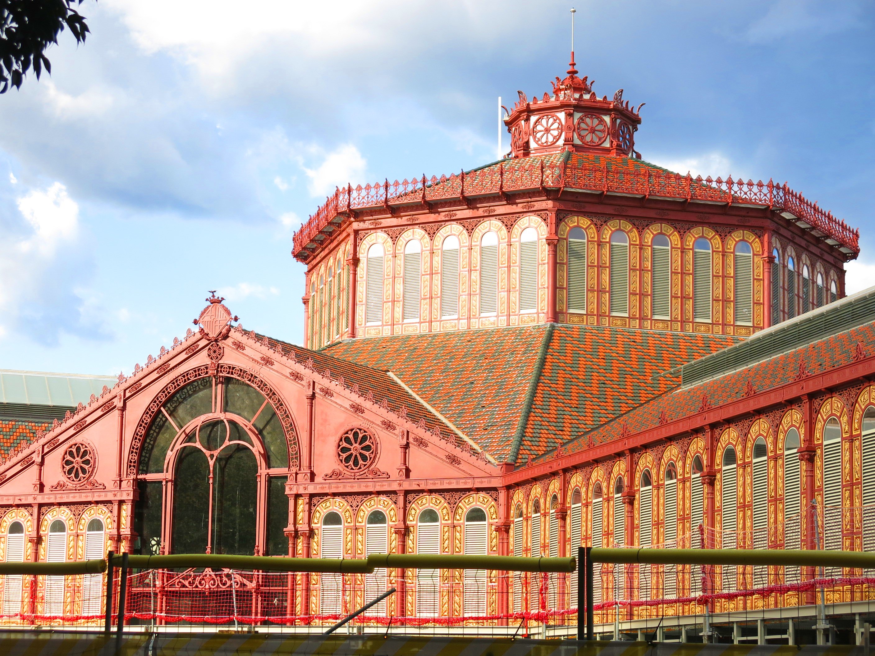S'inicien les obres del nou espai veïnal del mercat de Sant Antoni