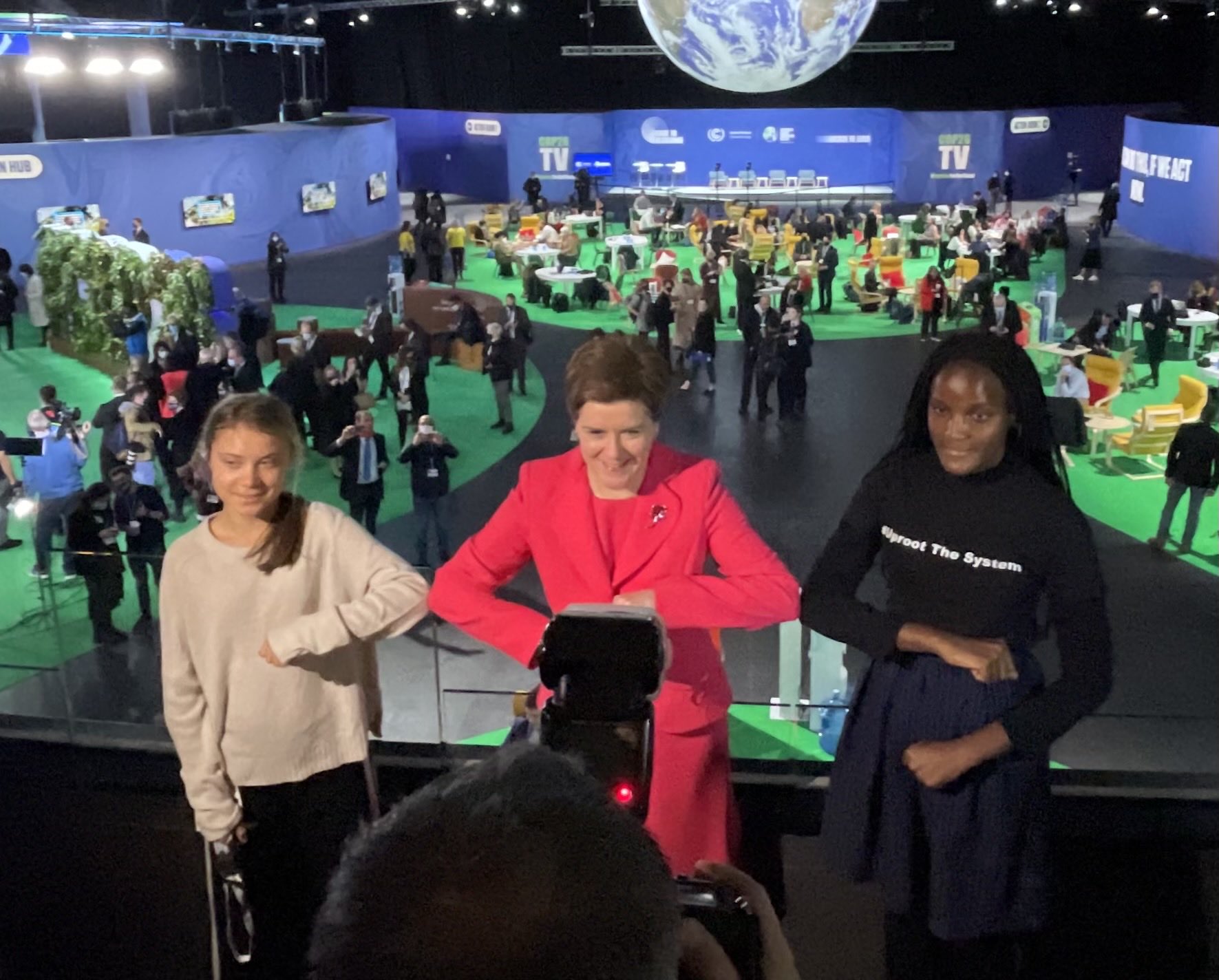 La primera ministra d'Escòcia a la cimera climàtica amb Thungberg