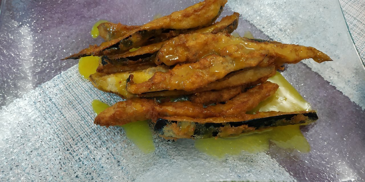 Un restaurante con cocina fusión arrasa en Zaragoza: "Alimentos frescos y sabrosos"