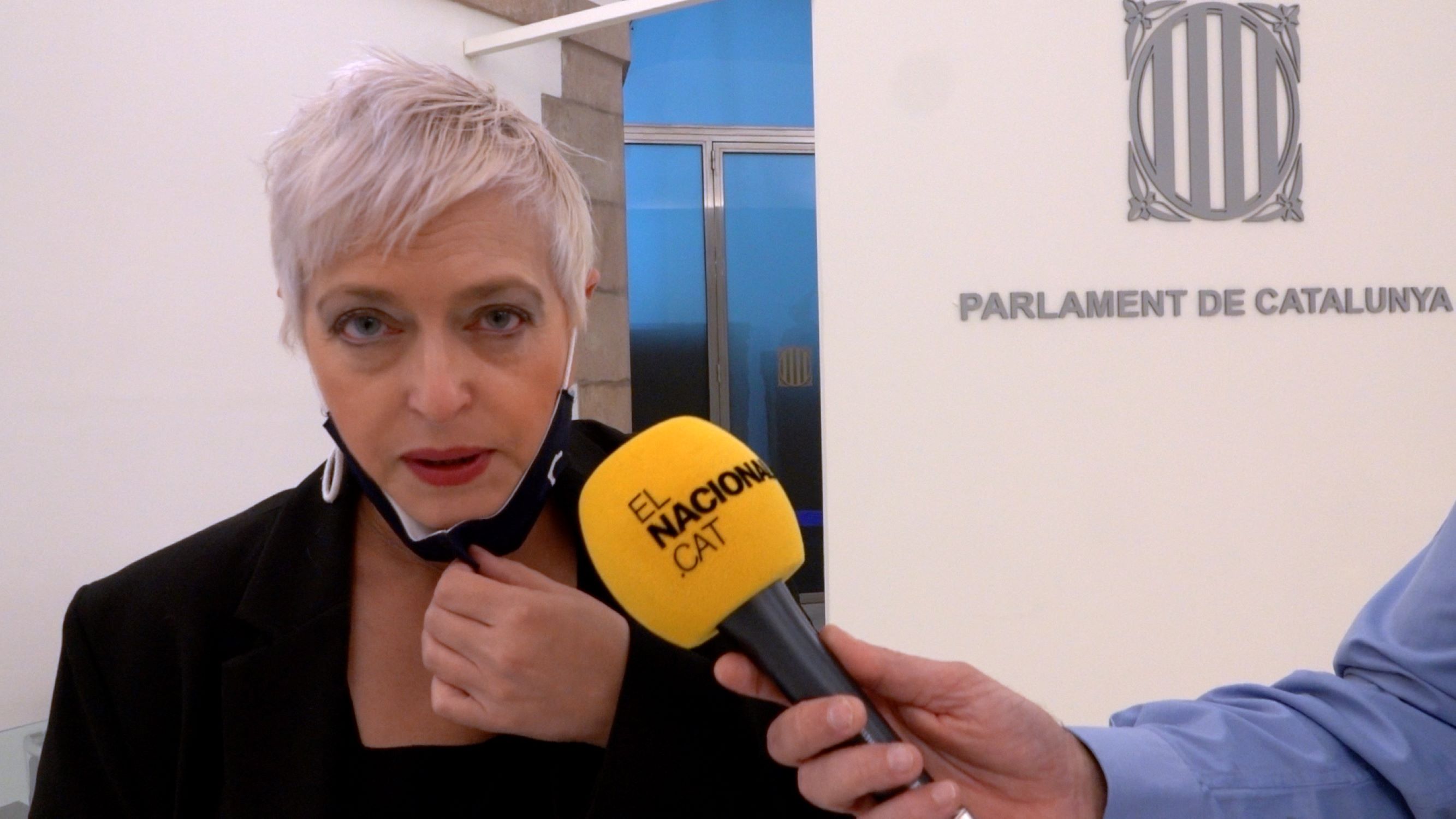 Anna Grau en el Parlamento / Roberto Lázaro