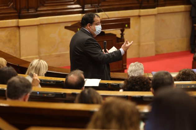 Conseller d'interior Joan Ignasi Elena ple del parlament, sesión de control - Sergi Alcàzar