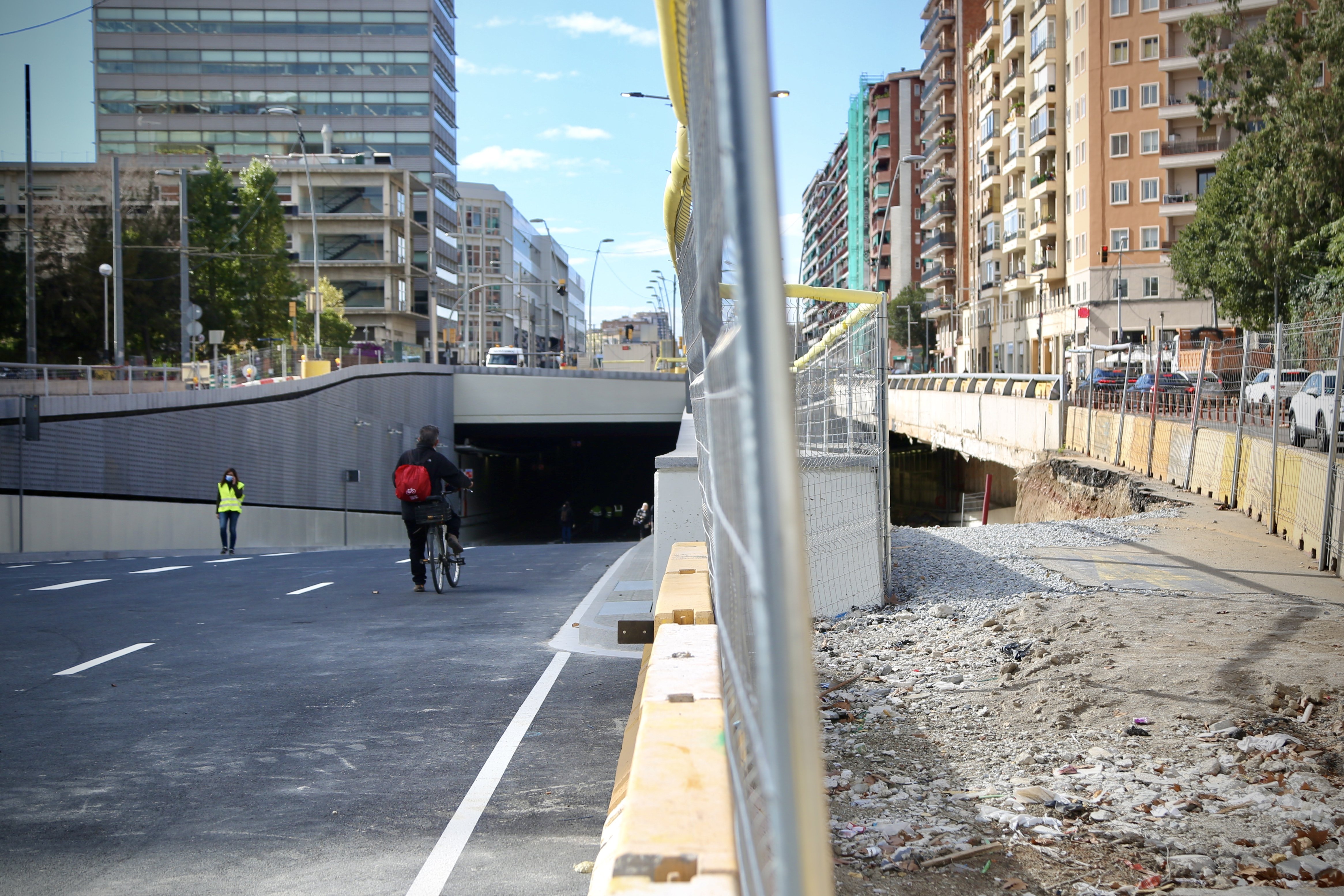 Barcelona under construction: Colau digs up the city, 15 months before elections