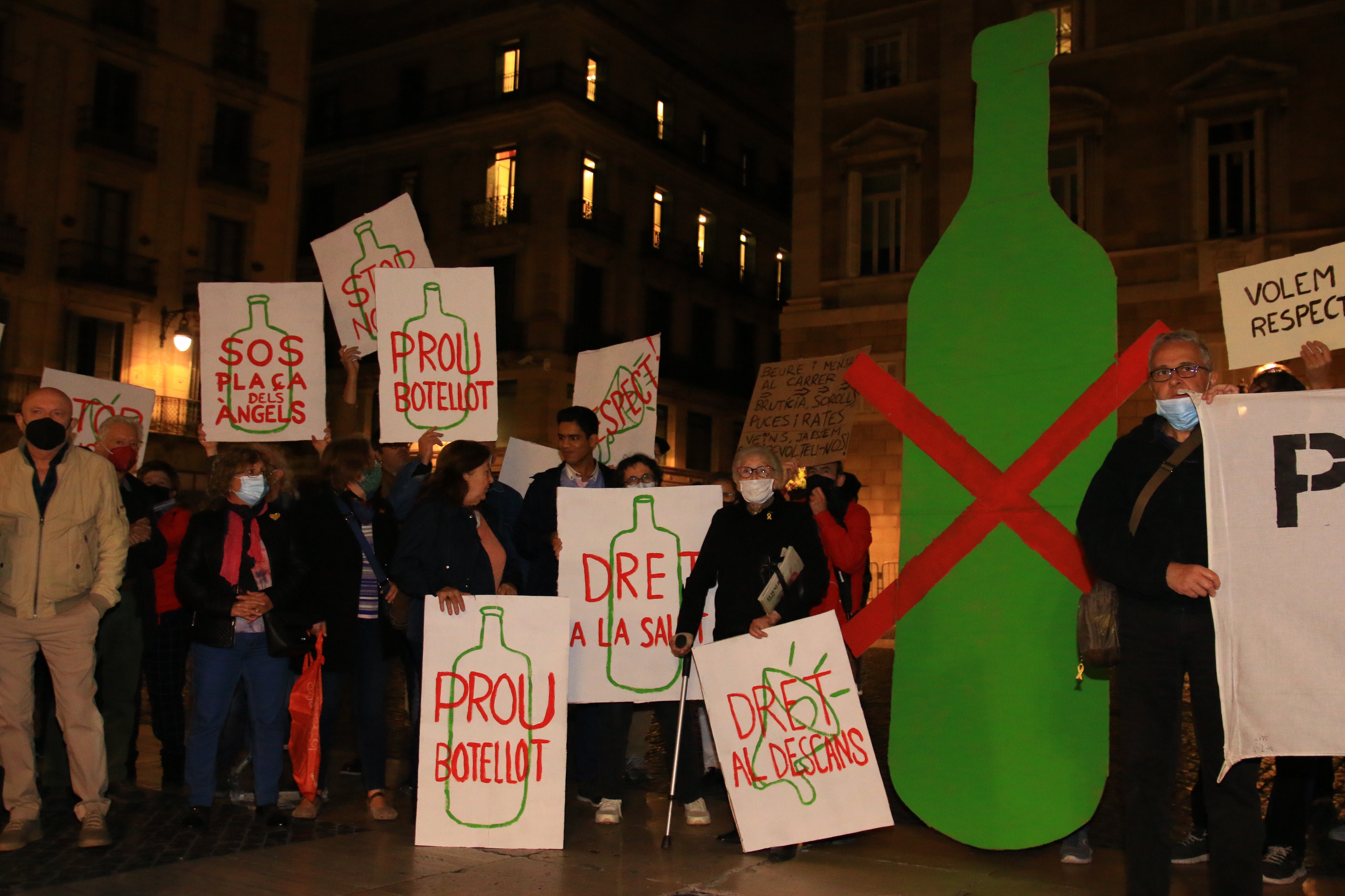manifestacion colau Miquel Muñoz