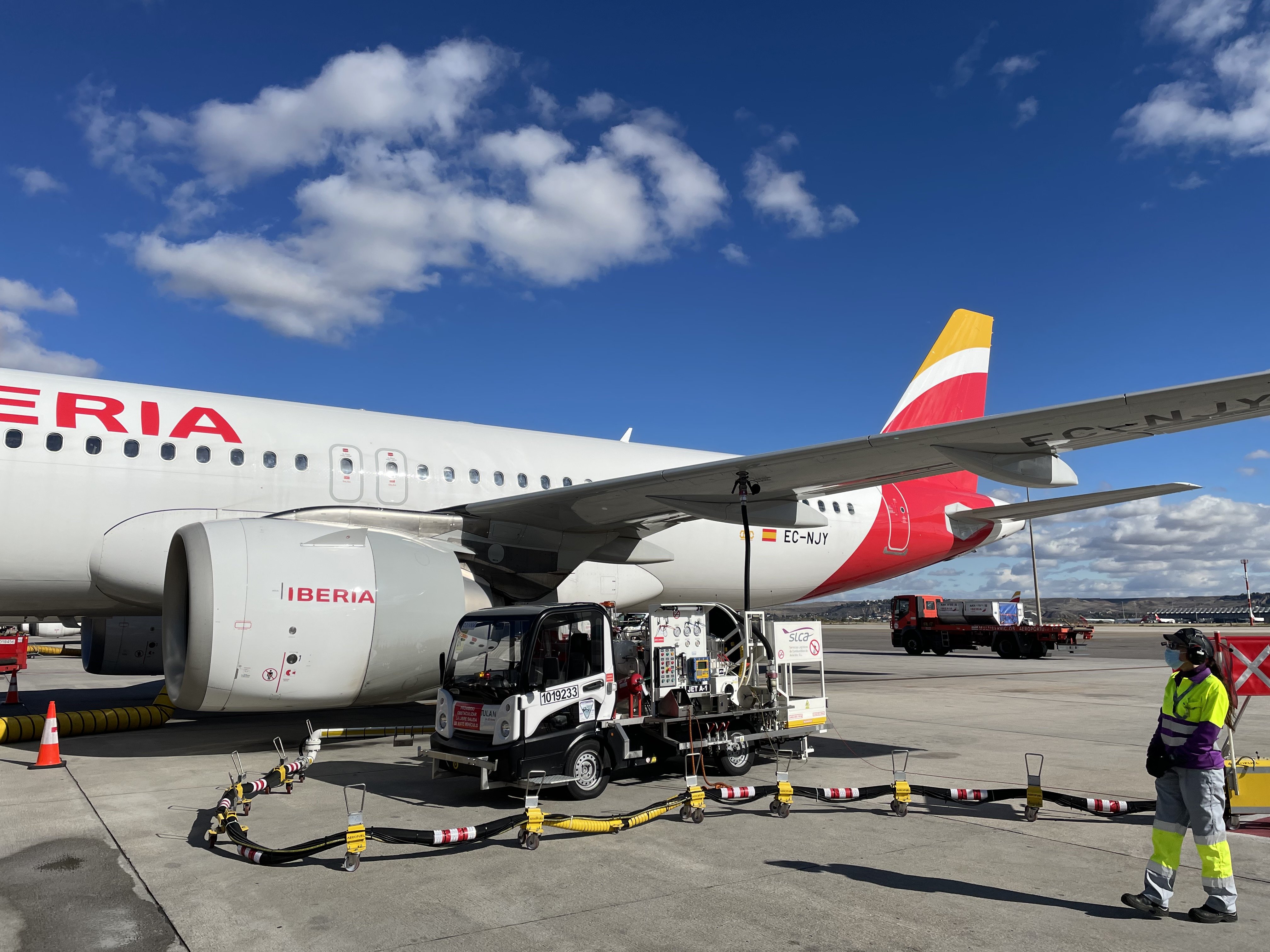 Repsol e Iberia realizan el primer vuelo con biocombustible producido en España