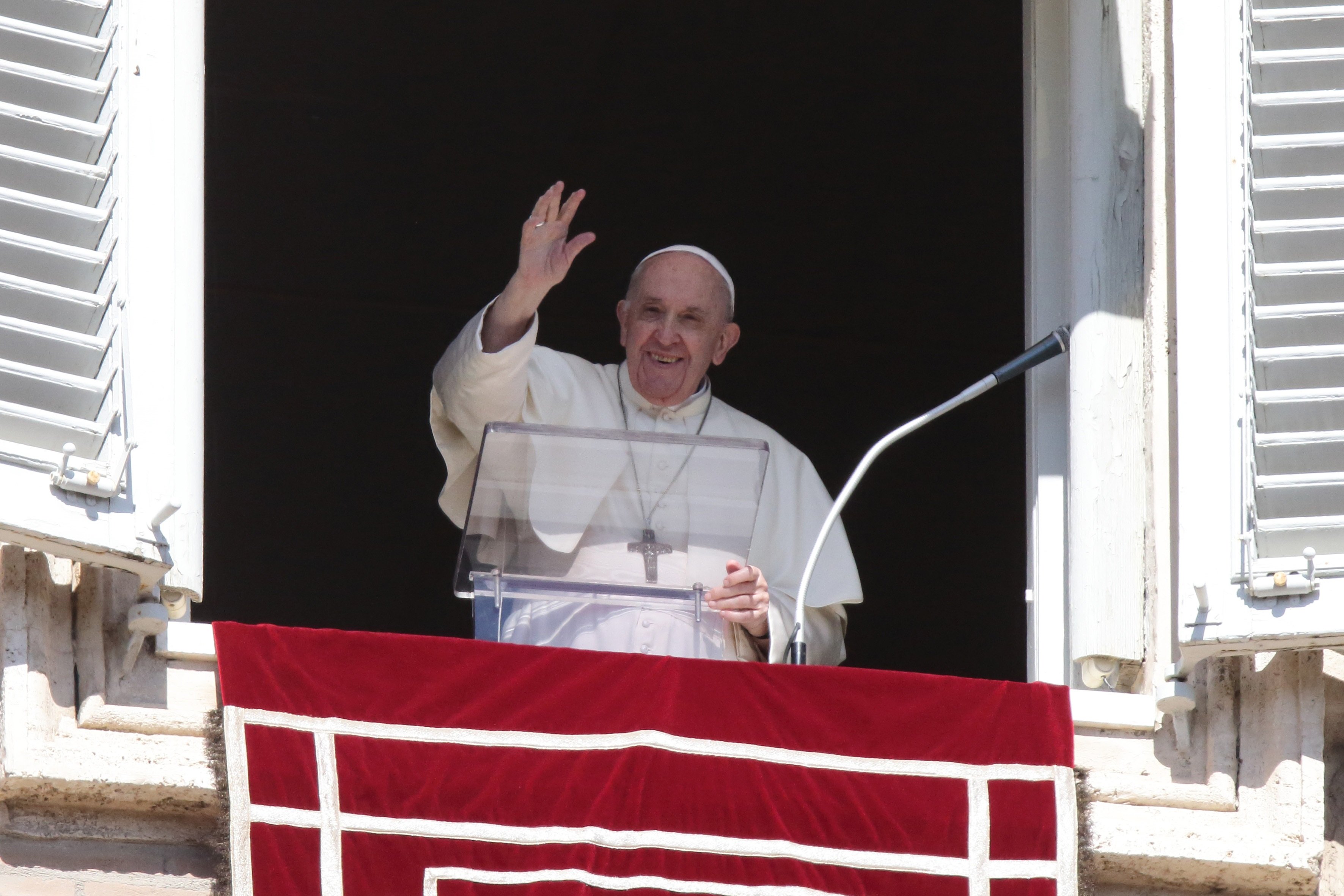 El Papa nombra por primera vez a una mujer como número dos del Vaticano