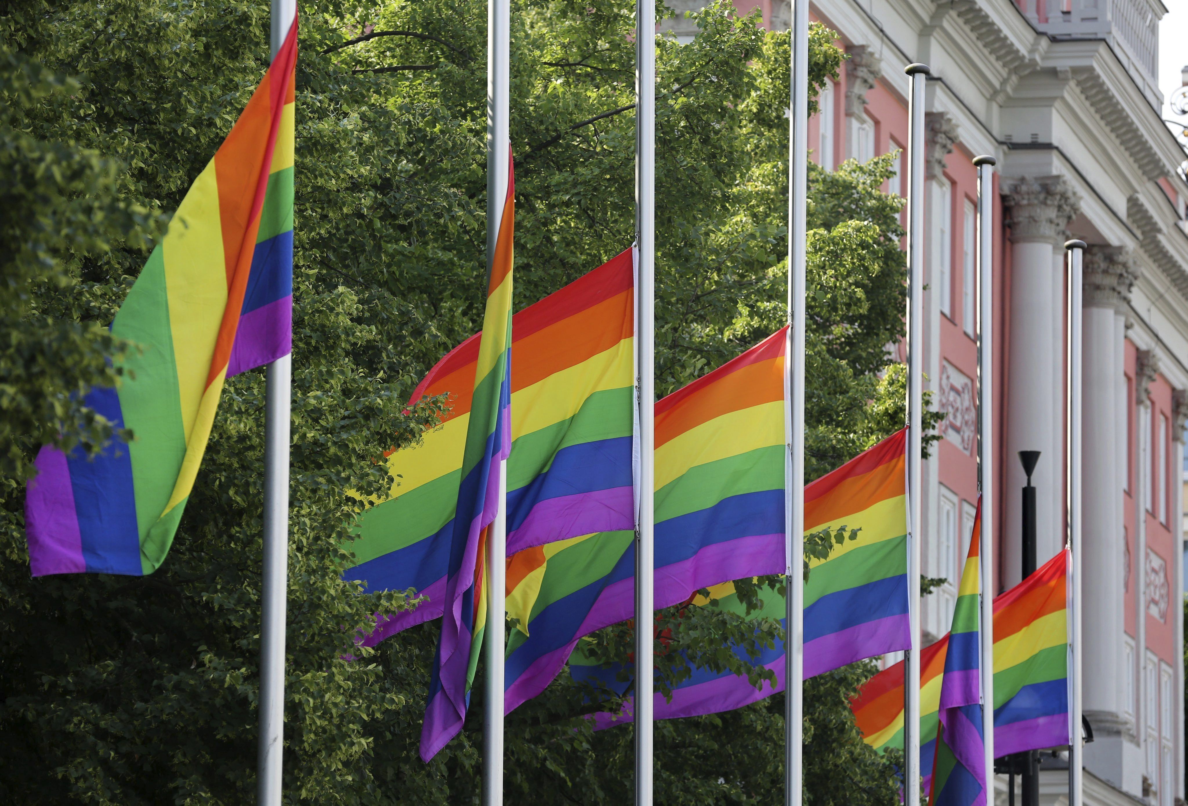 El bisbat d’Alcalà fa cursos il·legals per curar l’homosexualitat