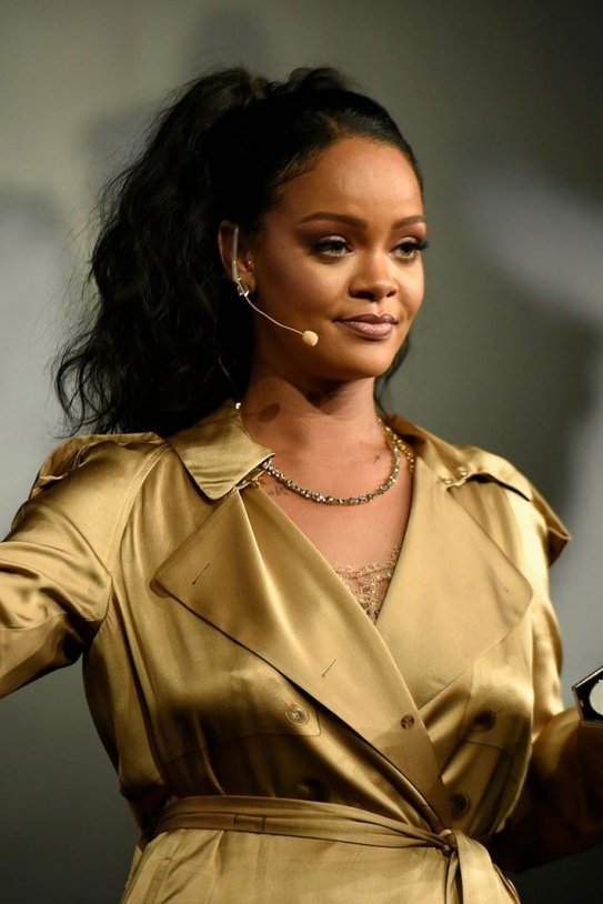 Rihanna presentant la seva nova col·lecció de Fenty Beauty