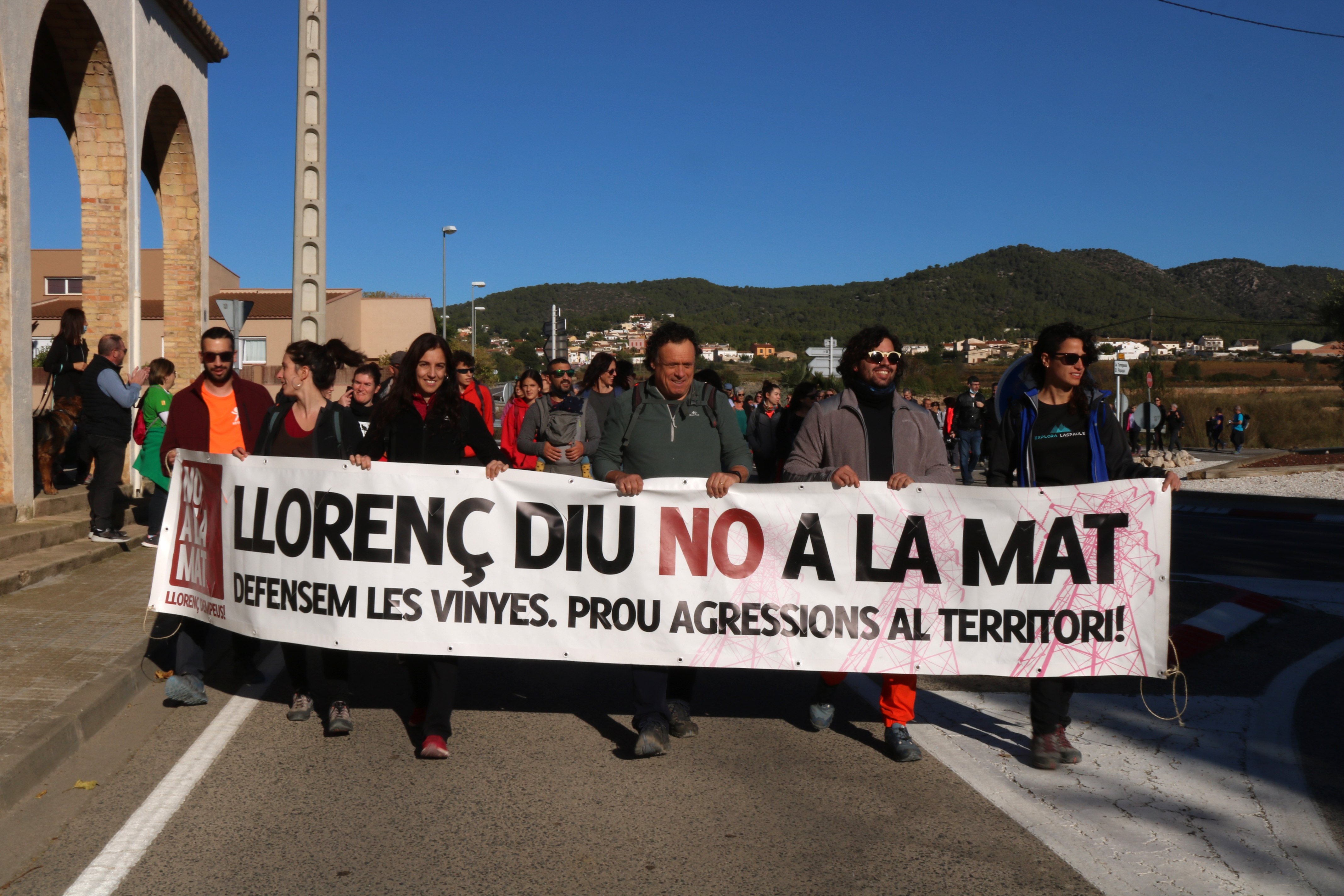 Protesta al Penedès contra la MAT ACN