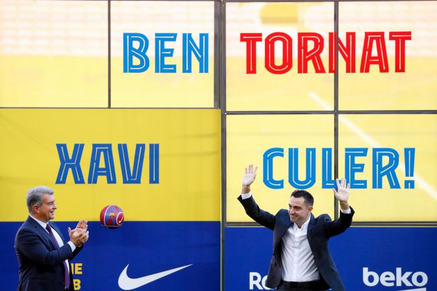 Presentació de Xavi hernández FC Barcelona, Camp Nou - Efe