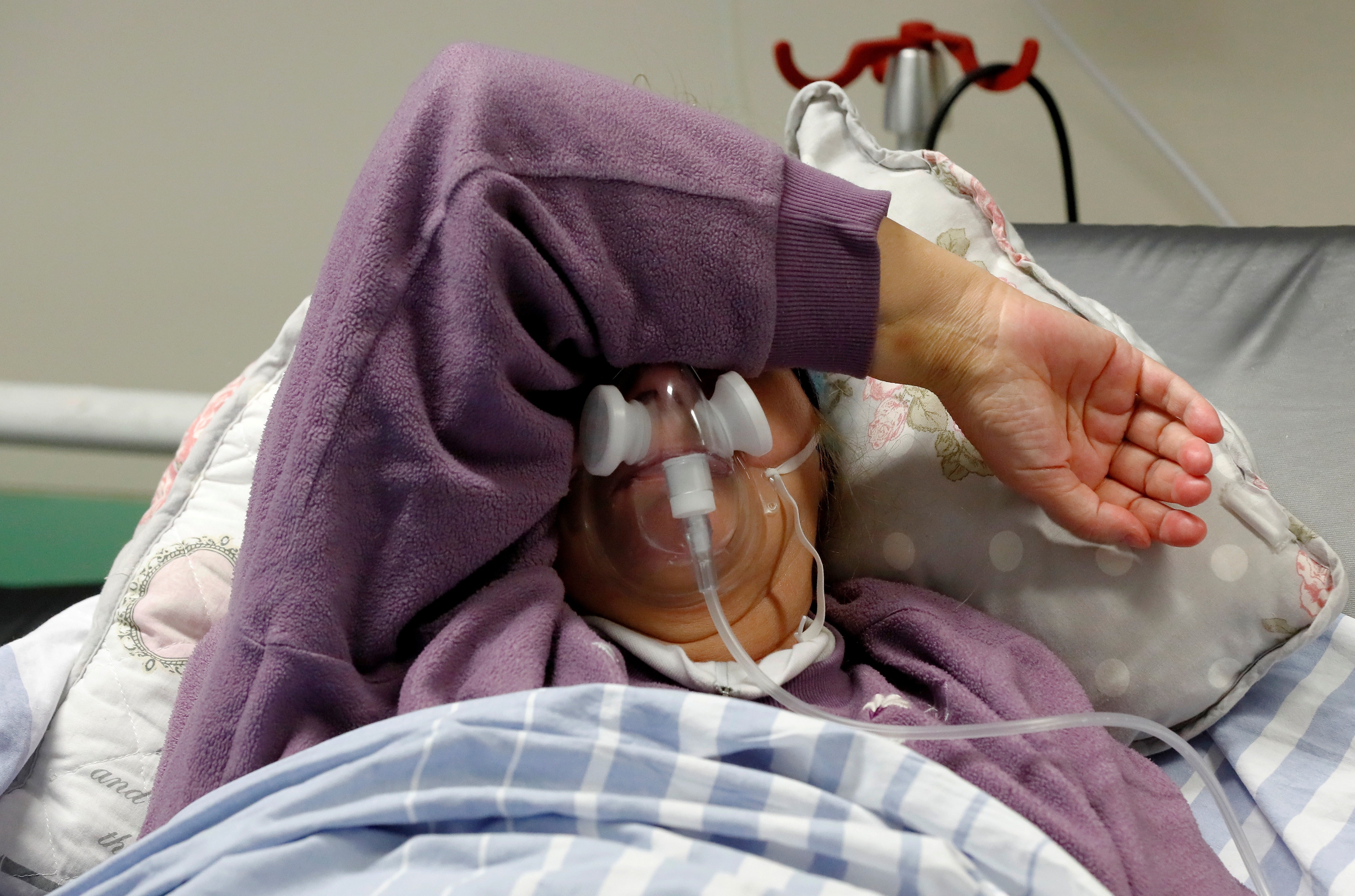 Covid en Catalunya: contagios por debajo de 700, pero suben todos los indicadores