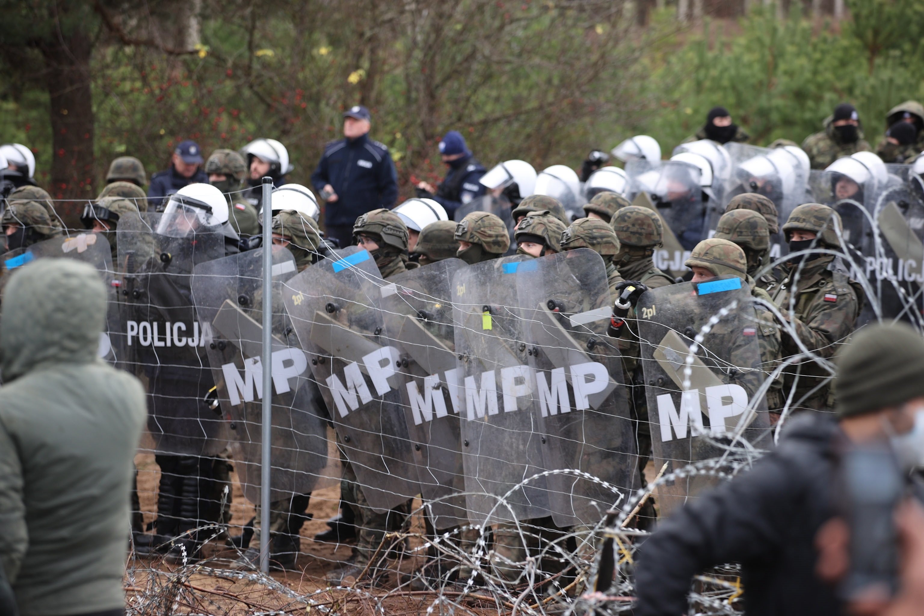 policía polaca en la frontera cono bielorusia / efe