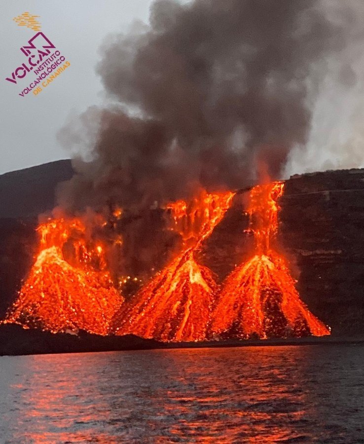 EuropaPress 4067119 colada lava alcanza playa guirres