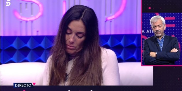Isabel Rábago llora 'Secret Story' con Carlos Sobera Telecinco