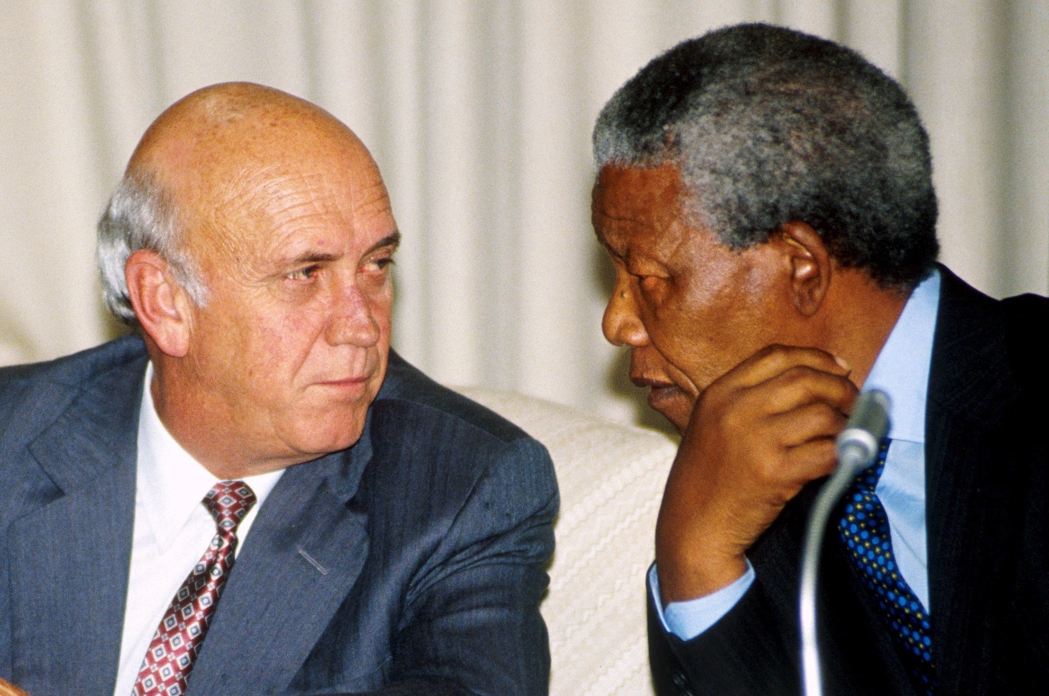 Muere De Klerk, el último presidente del apartheid sudafricano