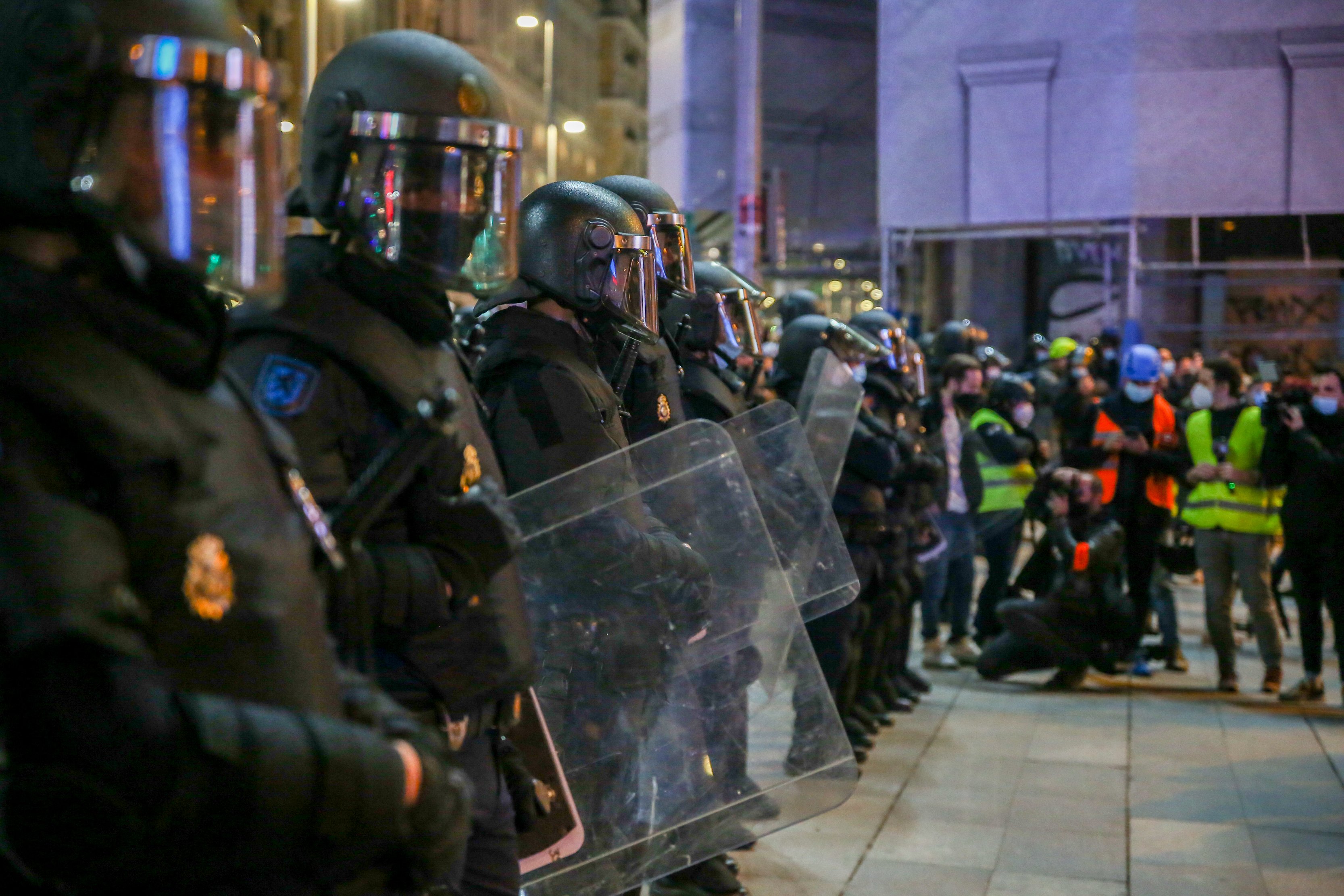 Aprovaries l'examen d'ortografia de la Policia Nacional? Posa't a prova!