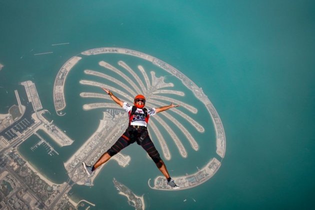 Palmera SkyDive Dubai @SkyDiveDubai