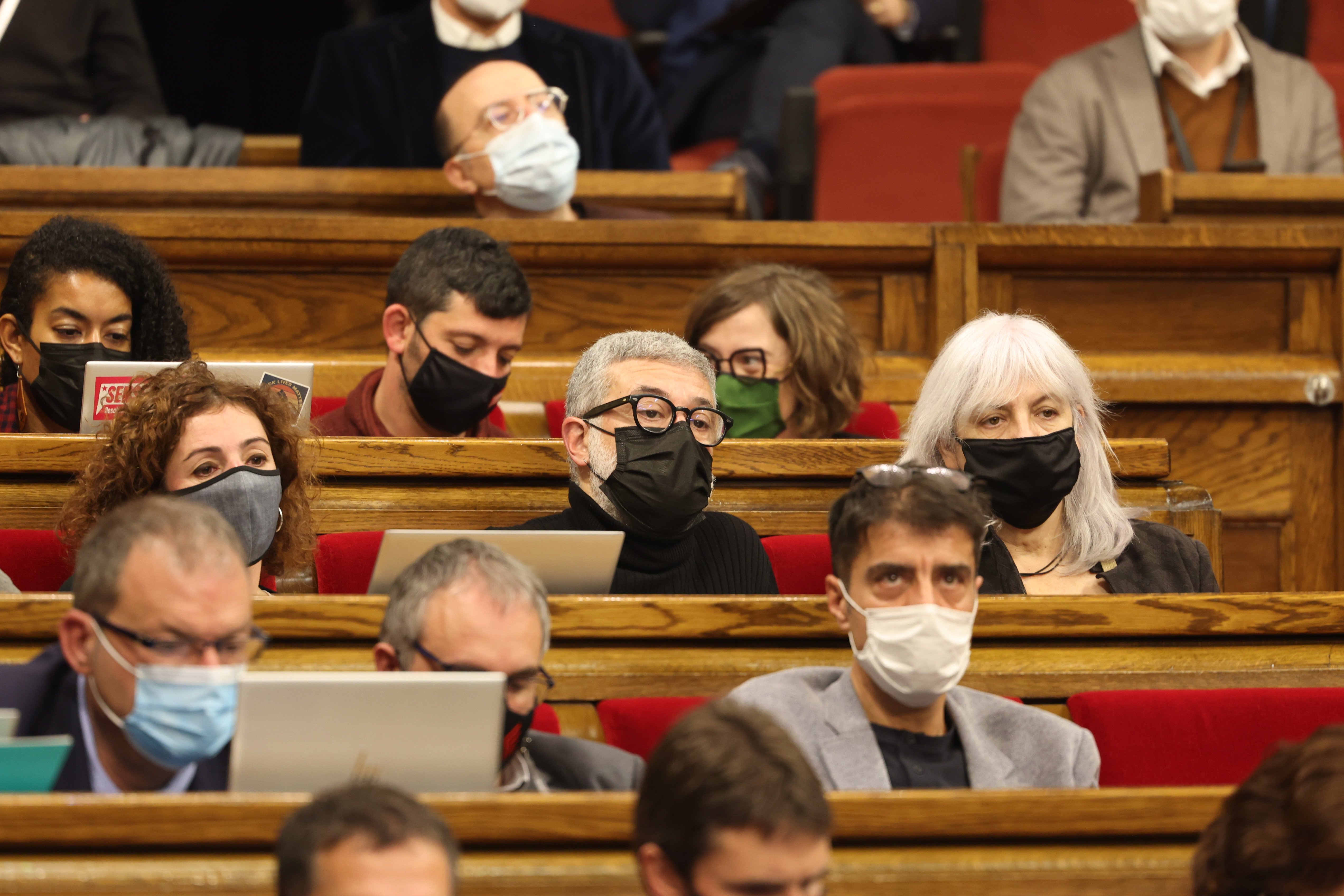 Dolors Sabater y Carles Riera Albert, CUP, sesión de control en el Parlament - Sergi Alcàzar