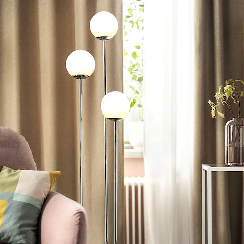 Llum de peu de la sèrie Simrishamn de Ikea1