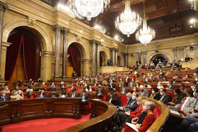pleno Parlament debate presupuestos Giró Sergi Alcàzar