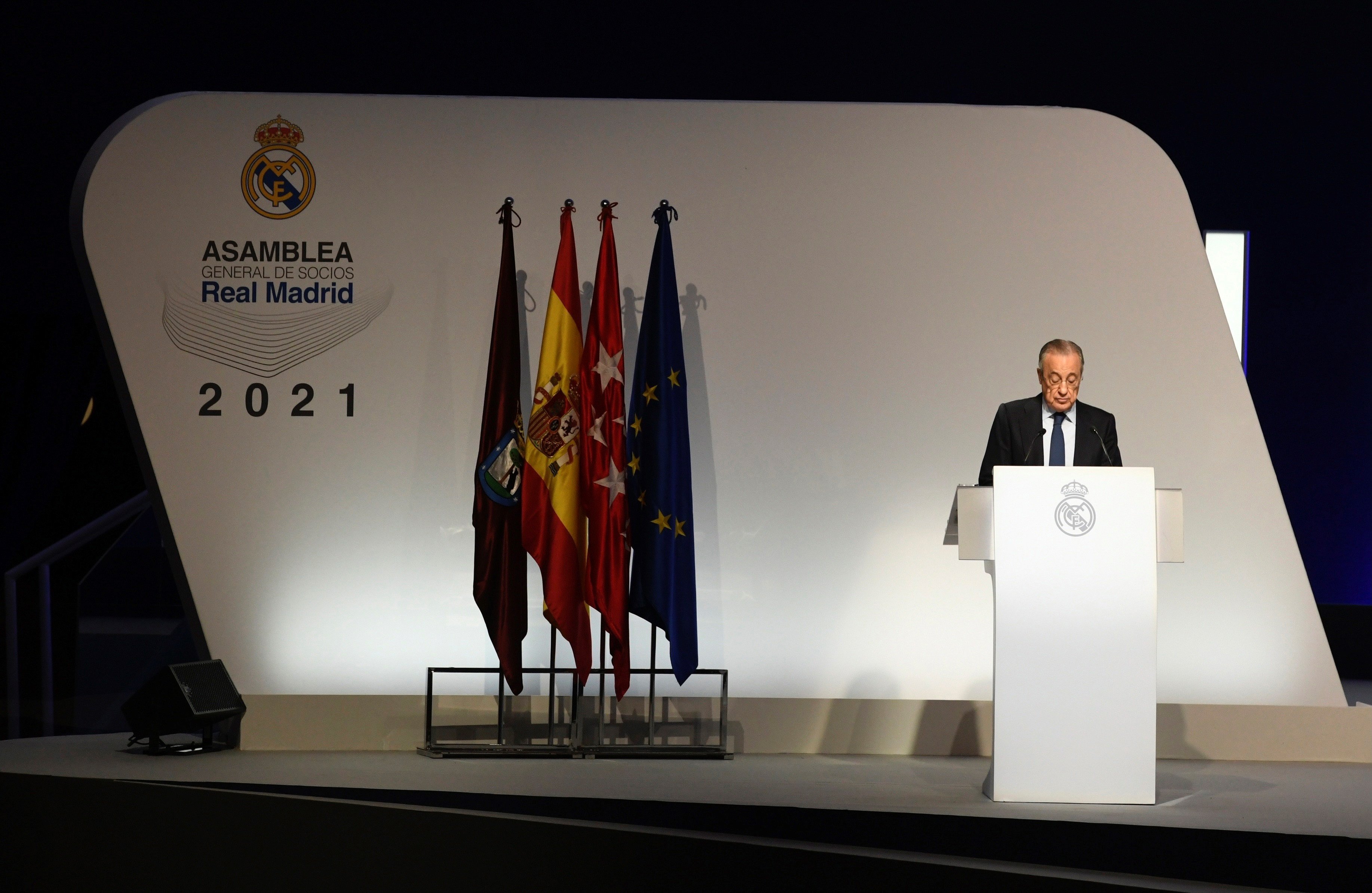 El pla maquiavèl·lic de Florentino Pérez contra el Barça es posa en marxa amb una reunió secreta a Madrid