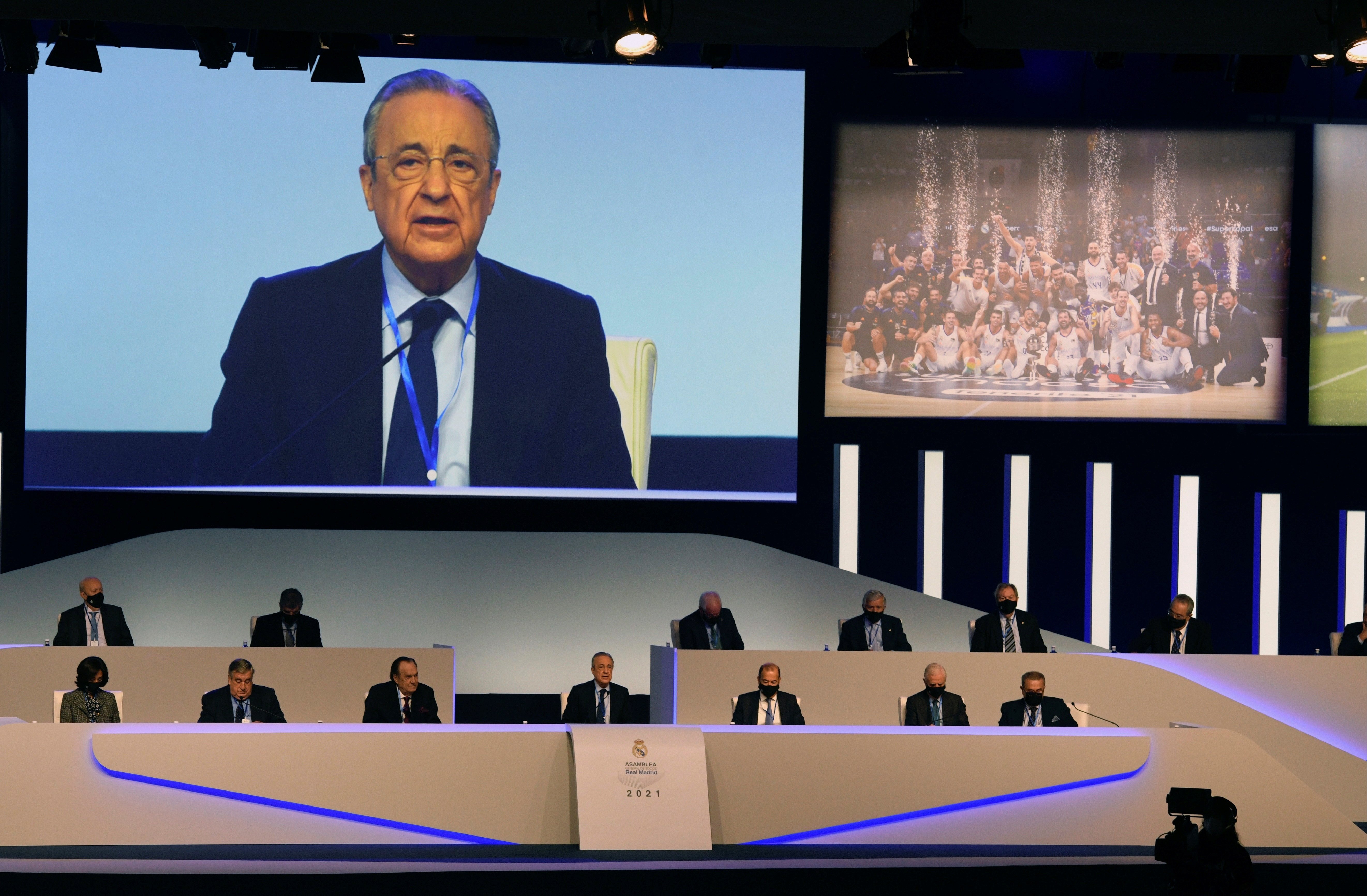 Florentino Pérez evita la traïció més gran al Reial Madrid: tenia un acord amb el pitjor rival, i ho confessa