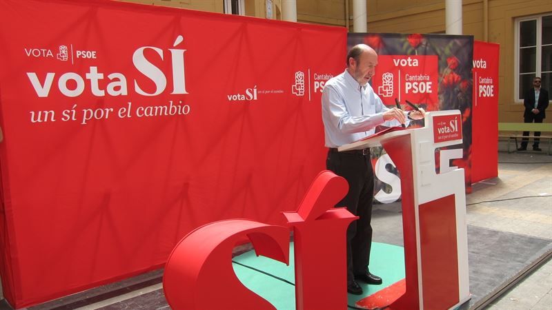 Rubalcaba defensa la relació PSC-PSOE