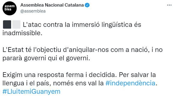 TUIT Assemblea Nacional Catalana Imposición castellano