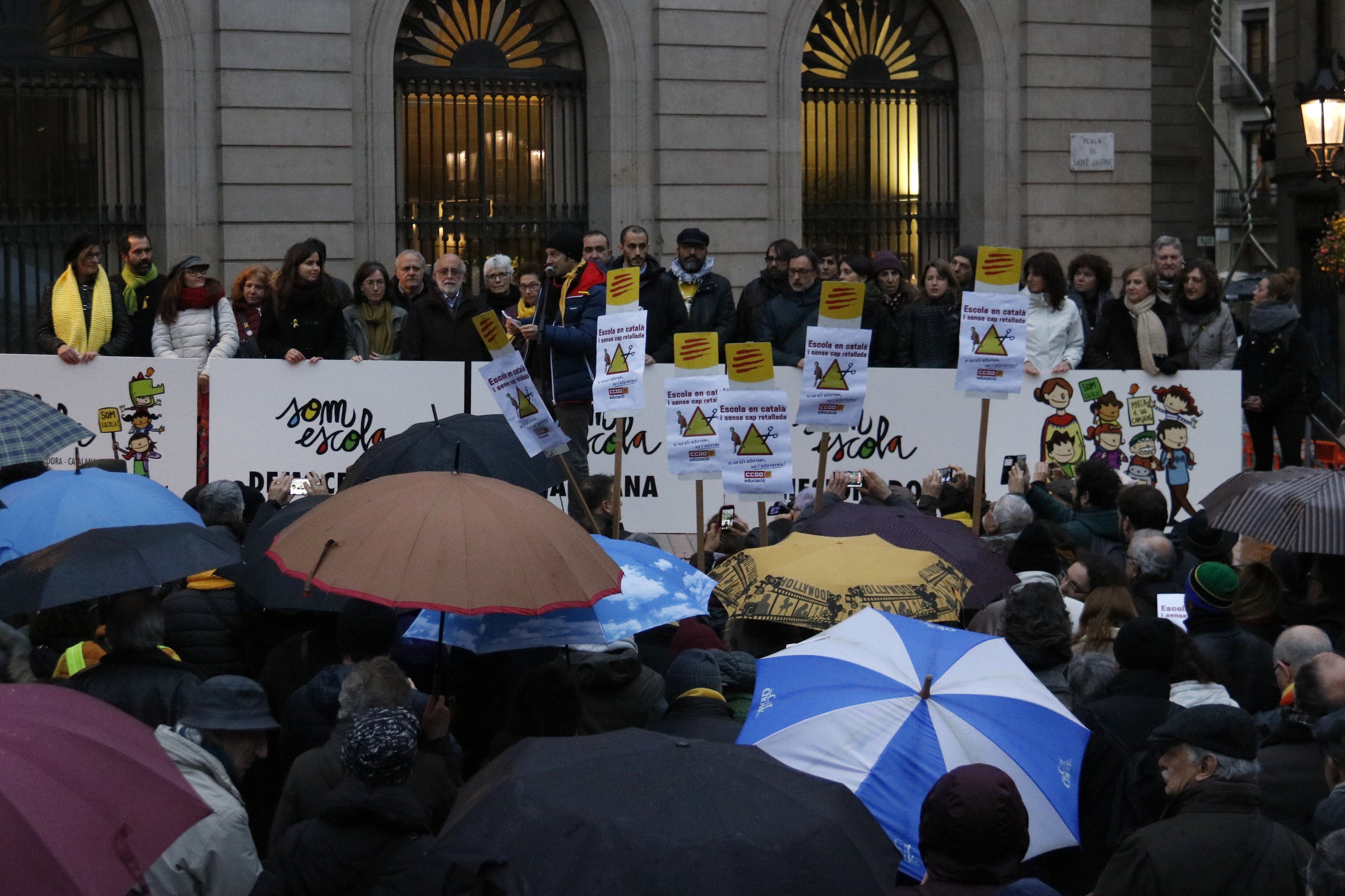 Somescola anuncia un nuevo ciclo de protestas contra la sentencia del catalán