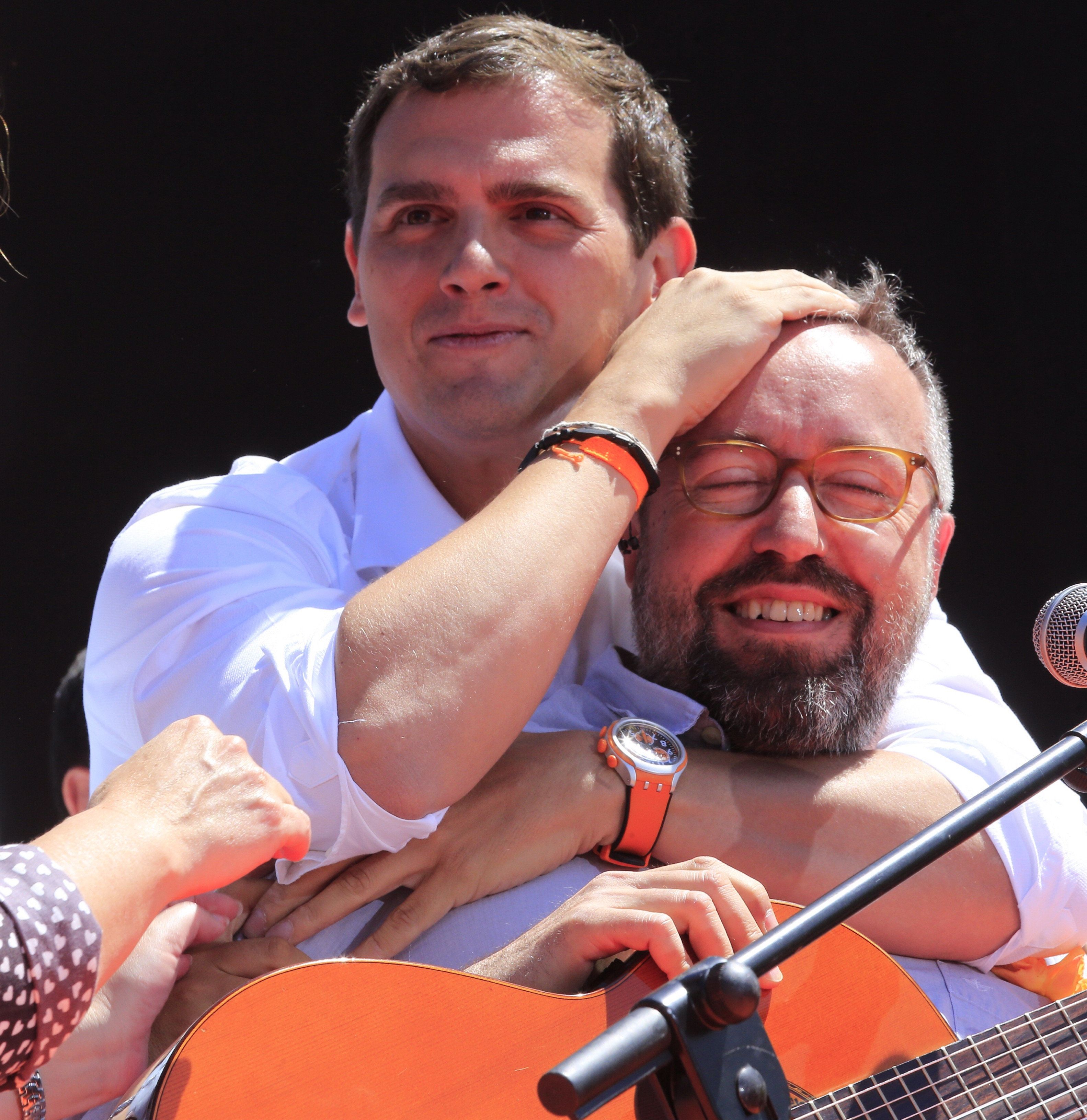 Vídeo: Girauta canta "Mediterráneo" en el míting central de Madrid