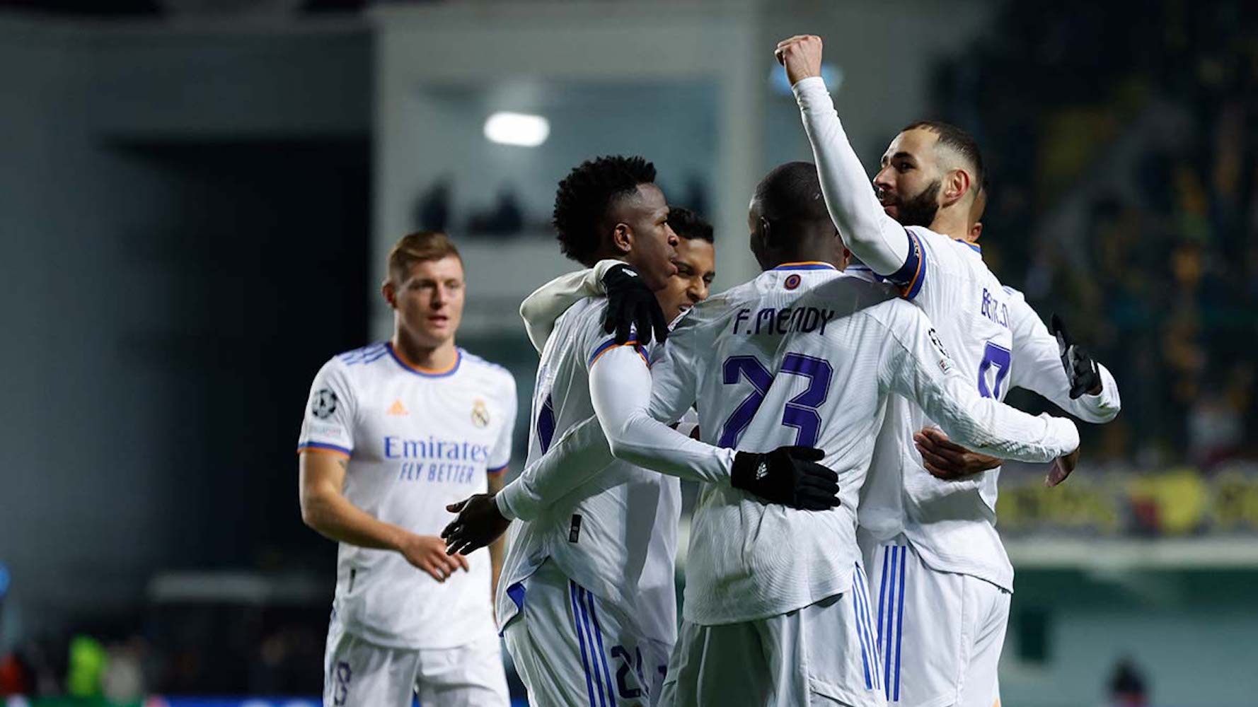 El Real Madrid impone su ley contra el Sheriff y pasa a los octavos de la Champions (0-3)