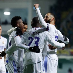 Benzema celebracion Real Madrid Foto Real Madrid