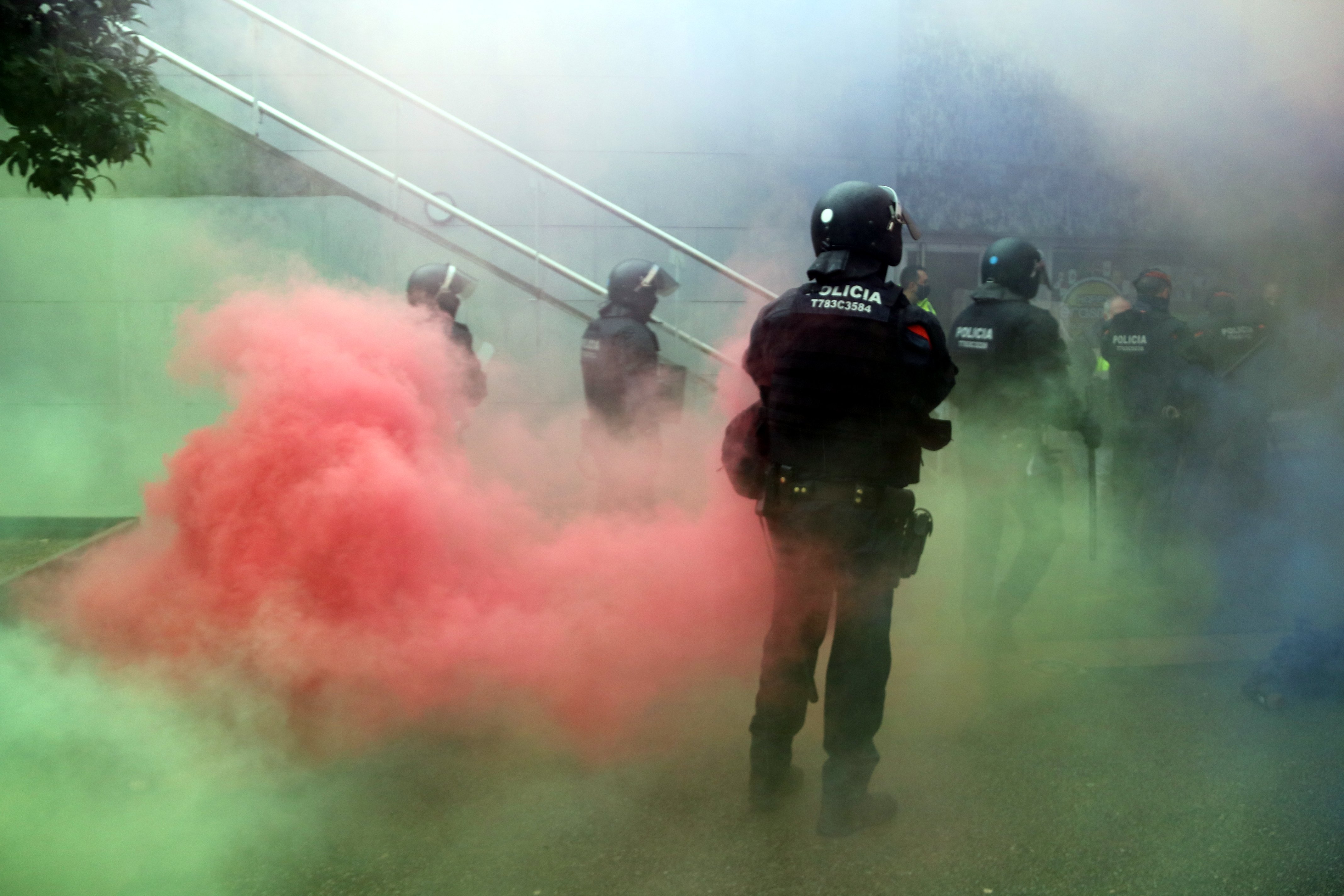 El PSC se suma a Vox, Cs i PP i blasma la protesta contra S'ha Acabat! a la UAB