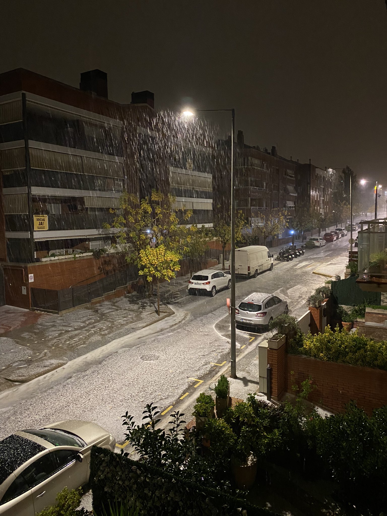 Granizo Sant Joan Despí / Foto: @evamics Twitter