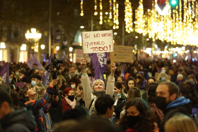 Ambiente manifestación 25N - Montse Giralt
