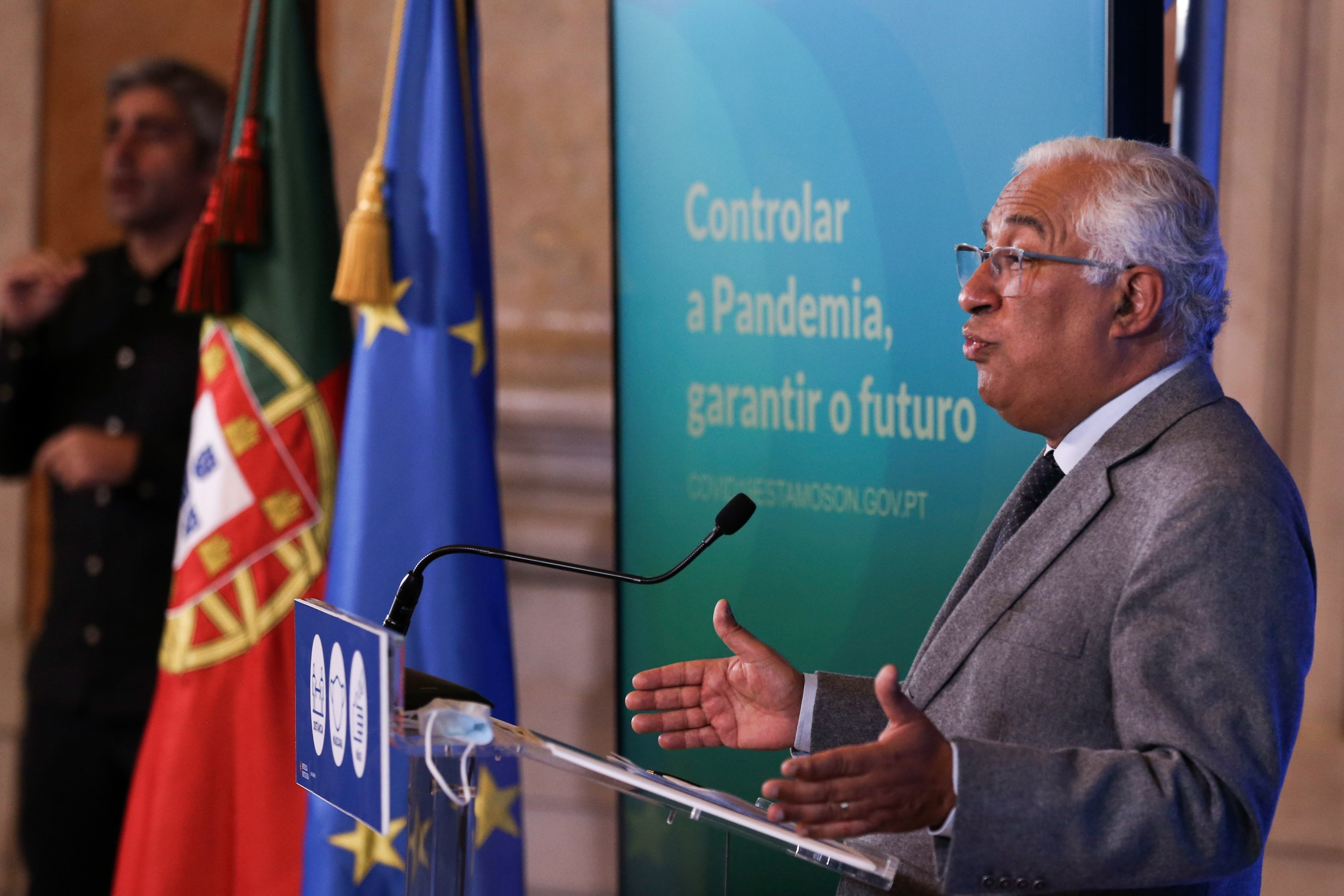 Covid | Portugal exigirá un test negativo a las personas que entren por vía aérea