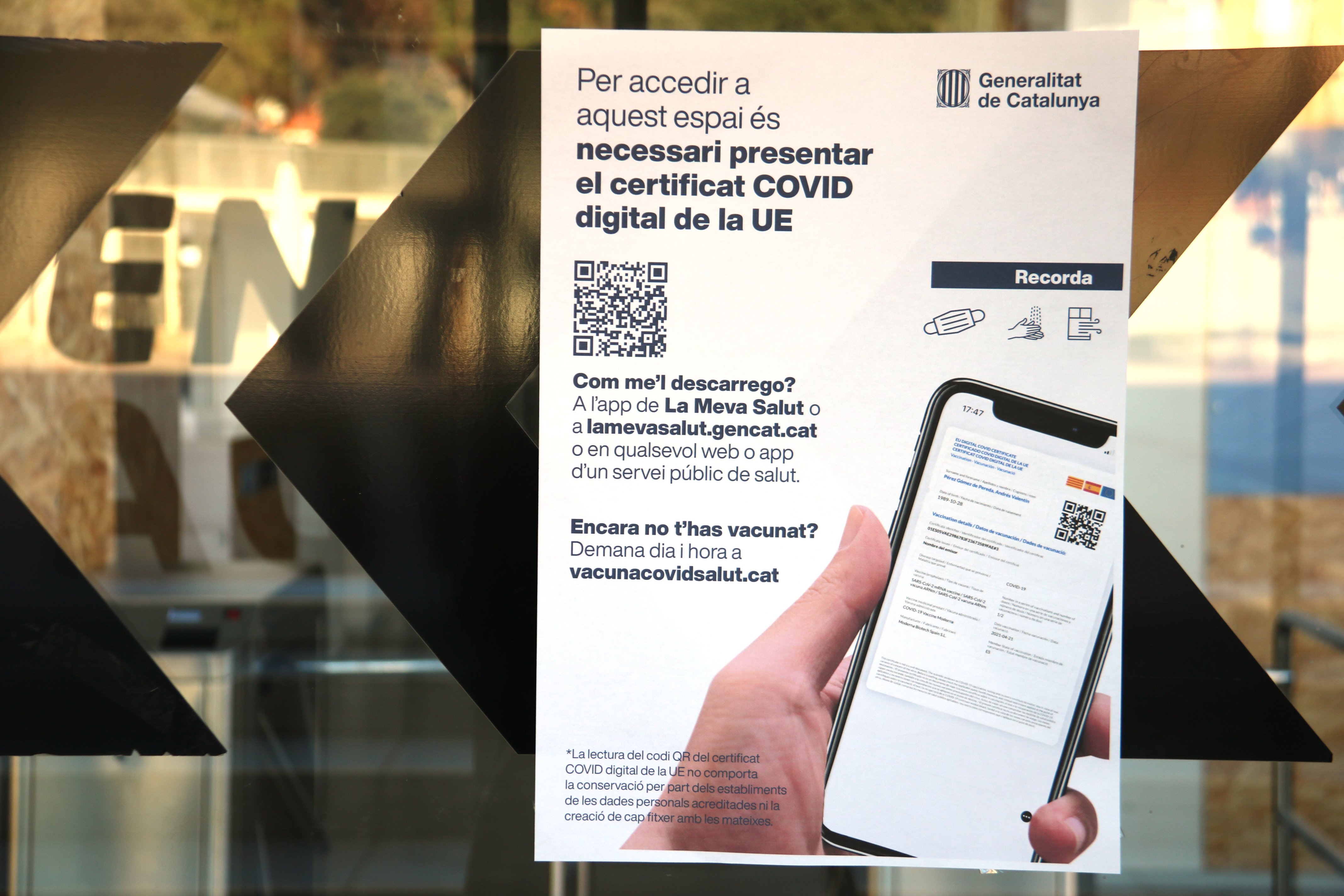 Catalonia suspends new Covid passport uses while technical problems are solved