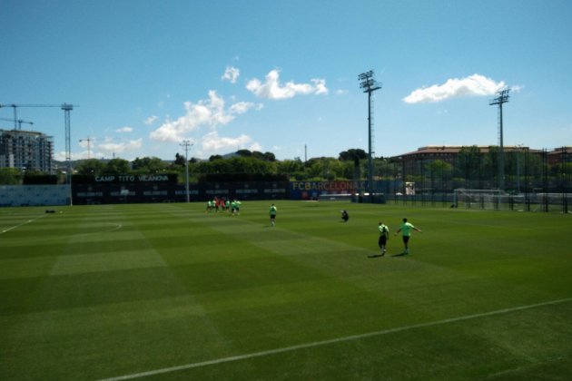 Camp ciutat esportiva entrenament Barça   Aleix Torres