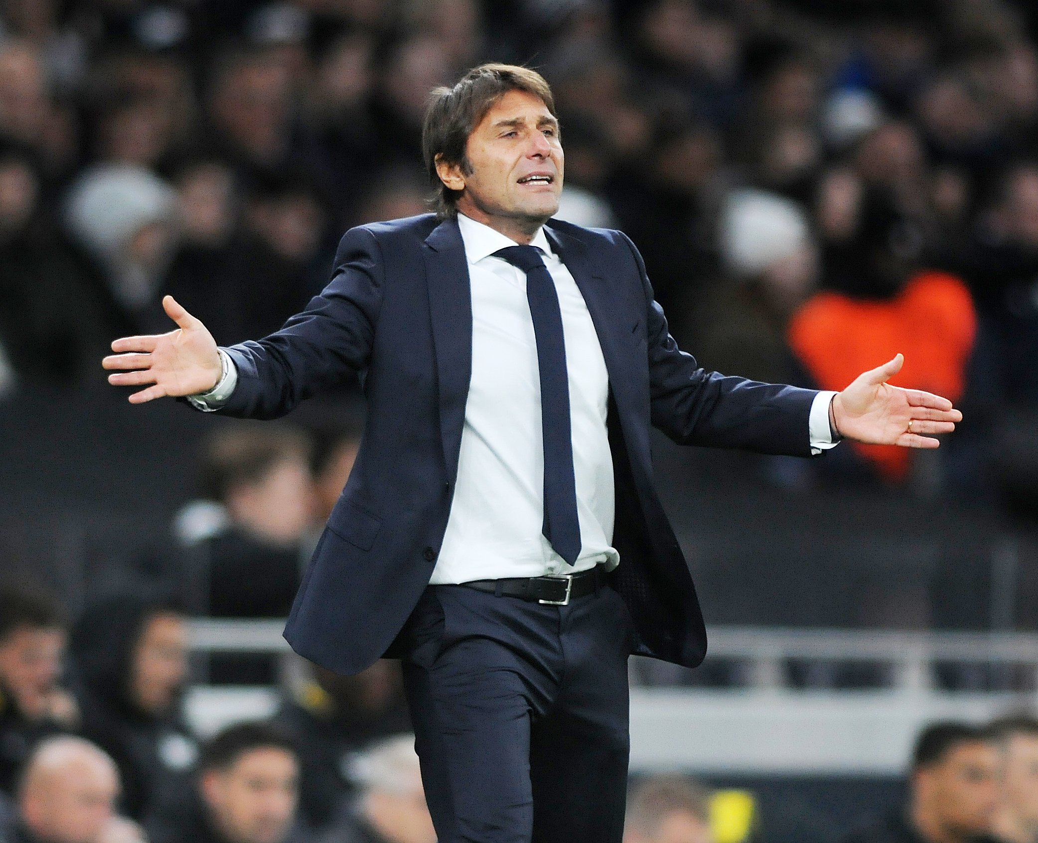 Conte quiere sacarlo del Barça y Joan Laporta está obligado a negociar con el Tottenham