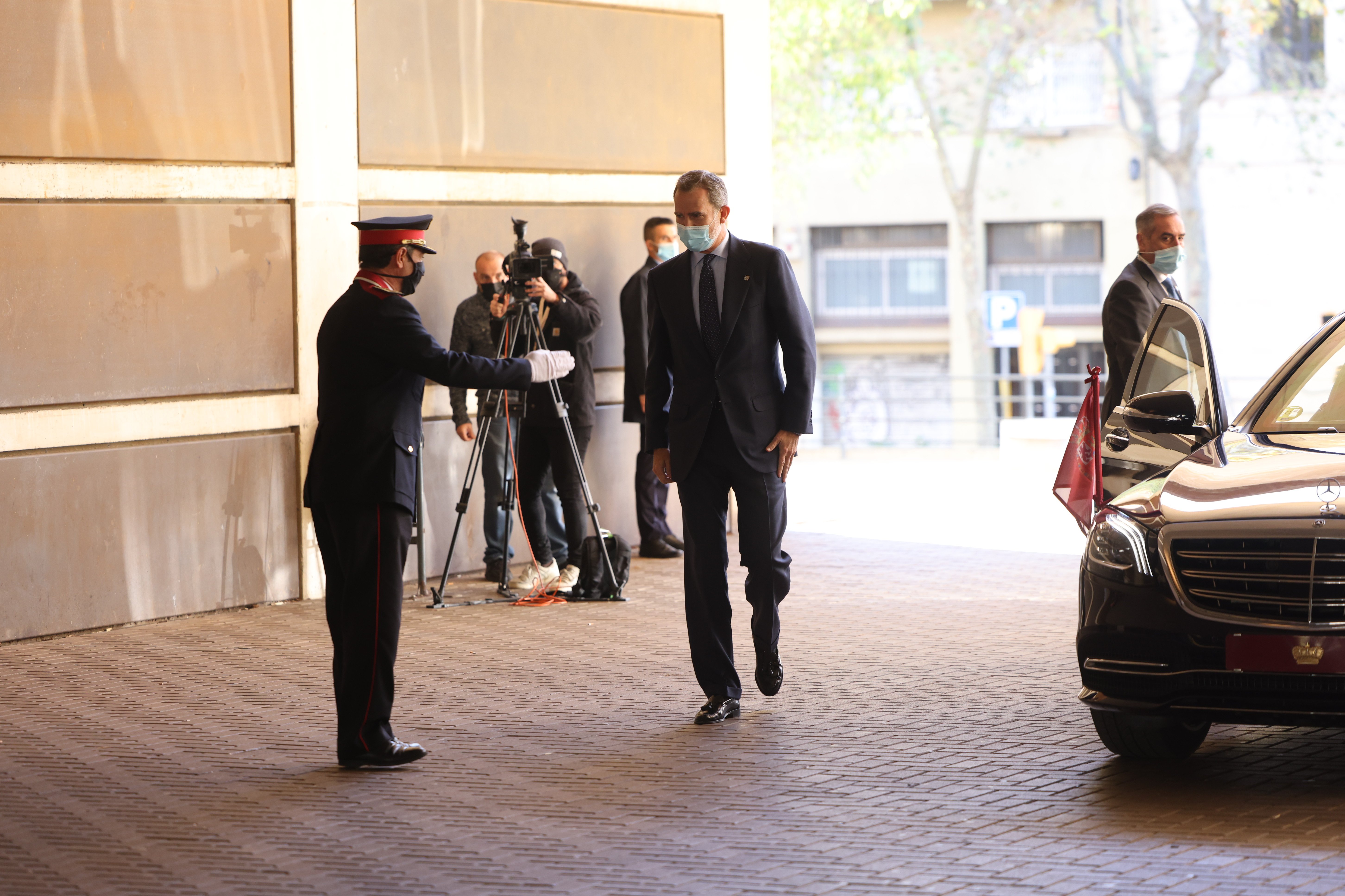 El rei Felipe VI, Trapero,  promoción de la Escuela Judicial,  Auditori de la capital catalana - Sergi Alcàzar