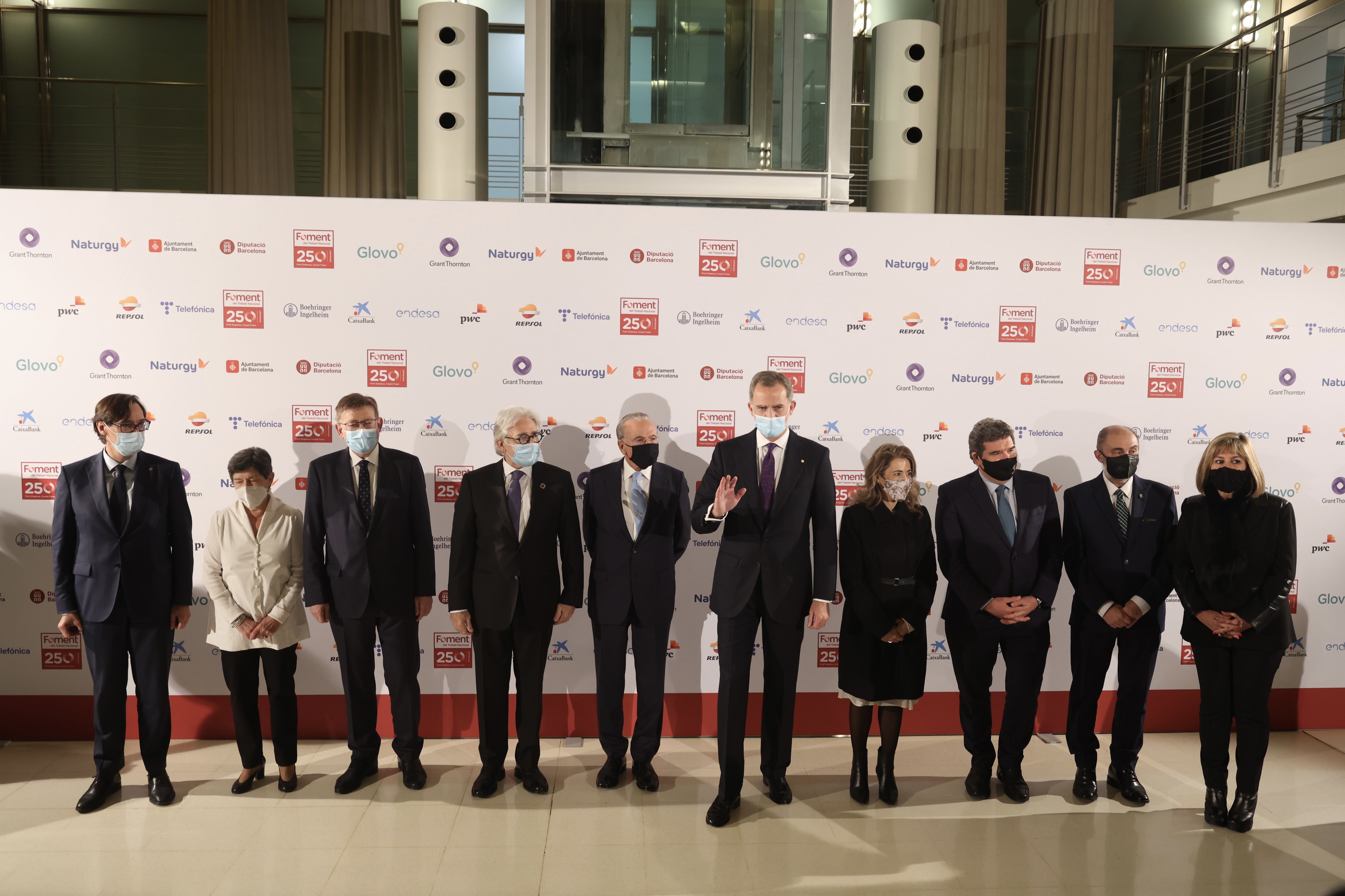 acto 250 aniversario fomento photocall rey felipe vino sergi alcàzar