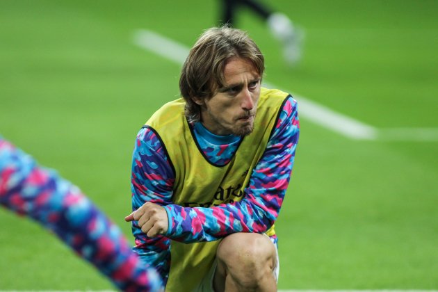 Modric serio calentamiento Real Madrid EuropaPress