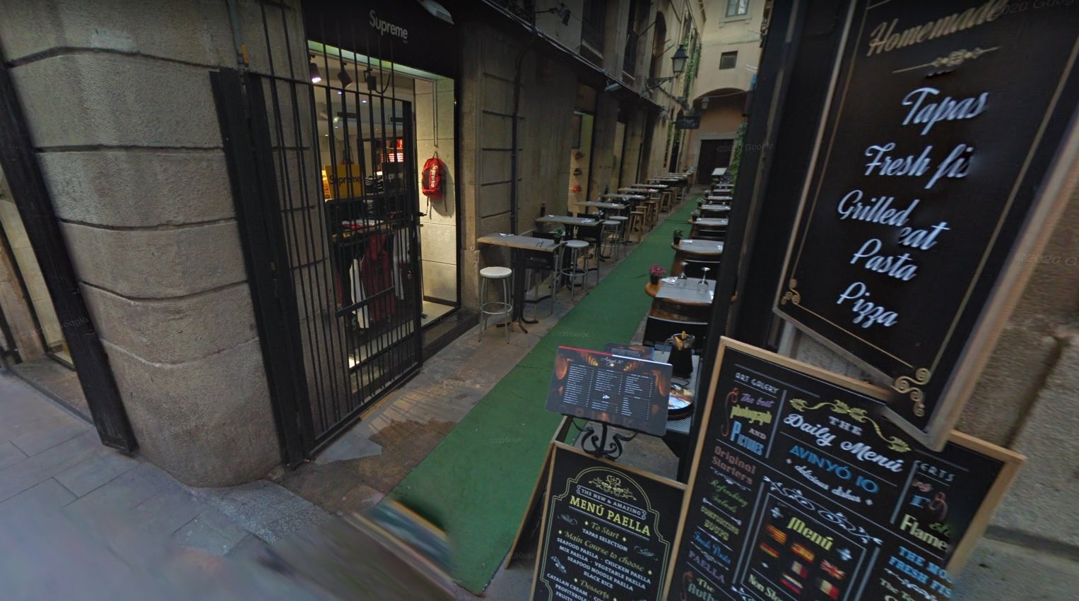 Expedientades 25 terrasses a Ciutat Vella; una d’elles ocupava tot un carrer