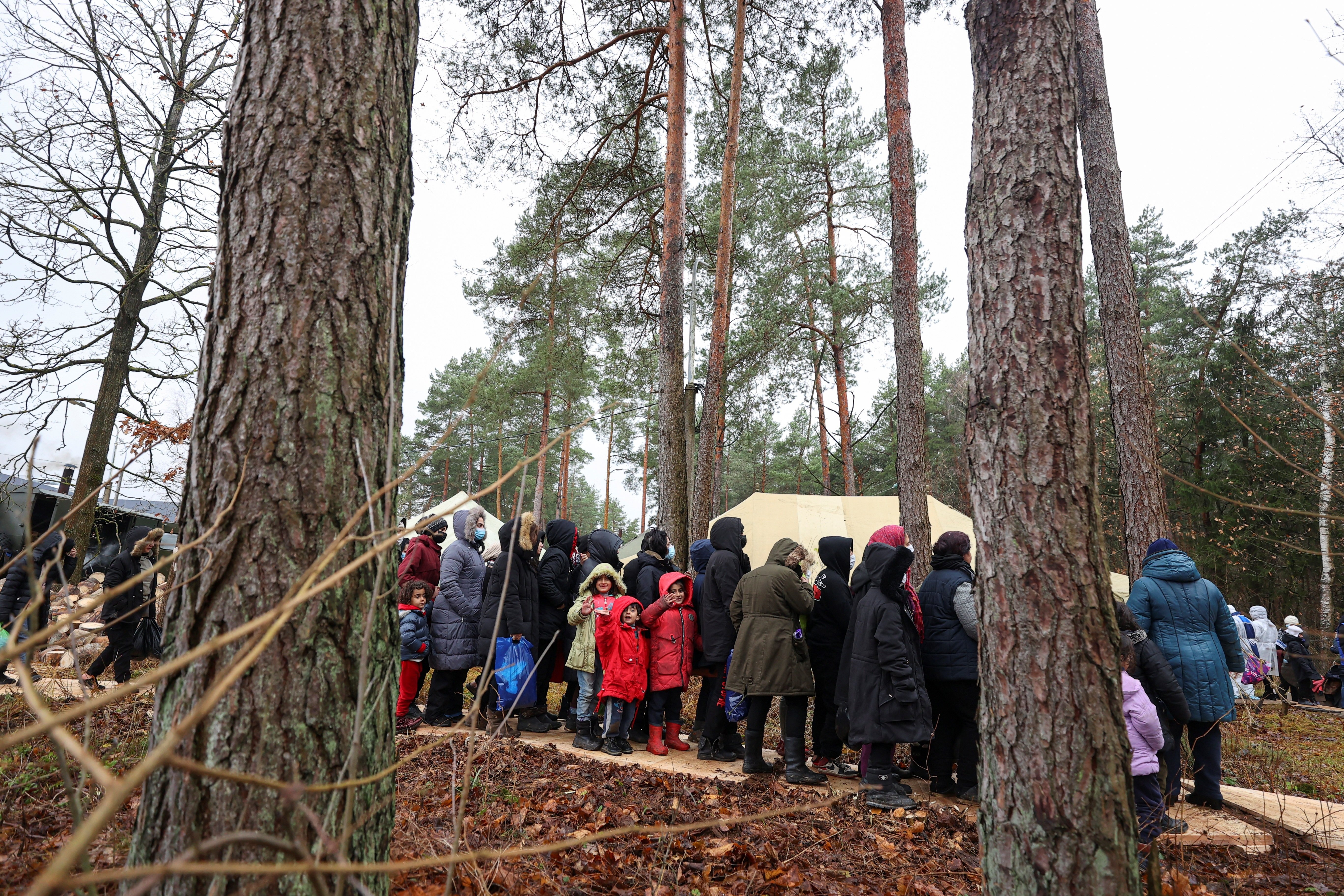 migrantes frontera bielorrusia efe 